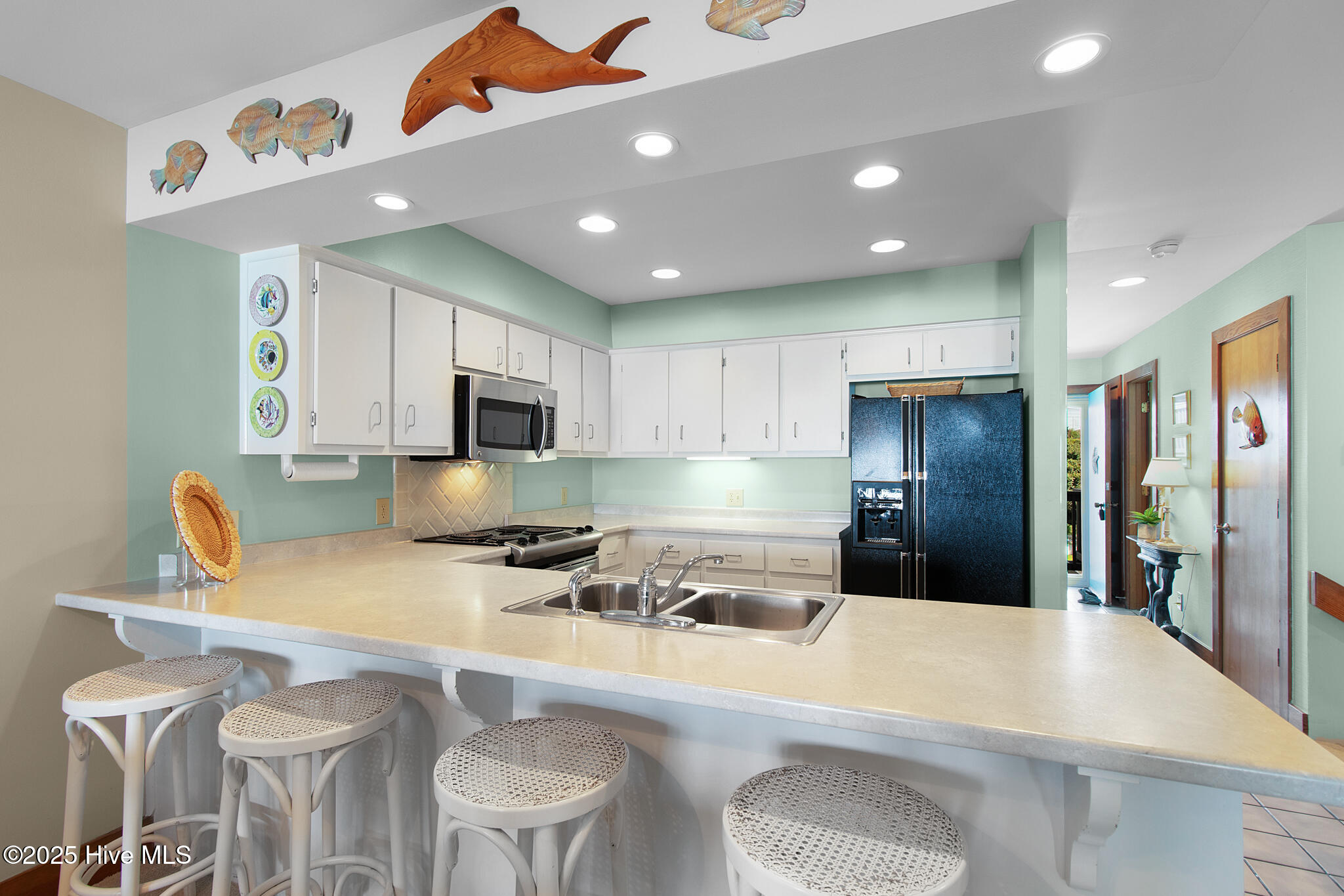 Homes for sale in Pine Knoll Shores, NC | 319 Salter Path Rd #10 Sun Bay, Pine Knoll Shores, NC 28512 | MLS# 100526564