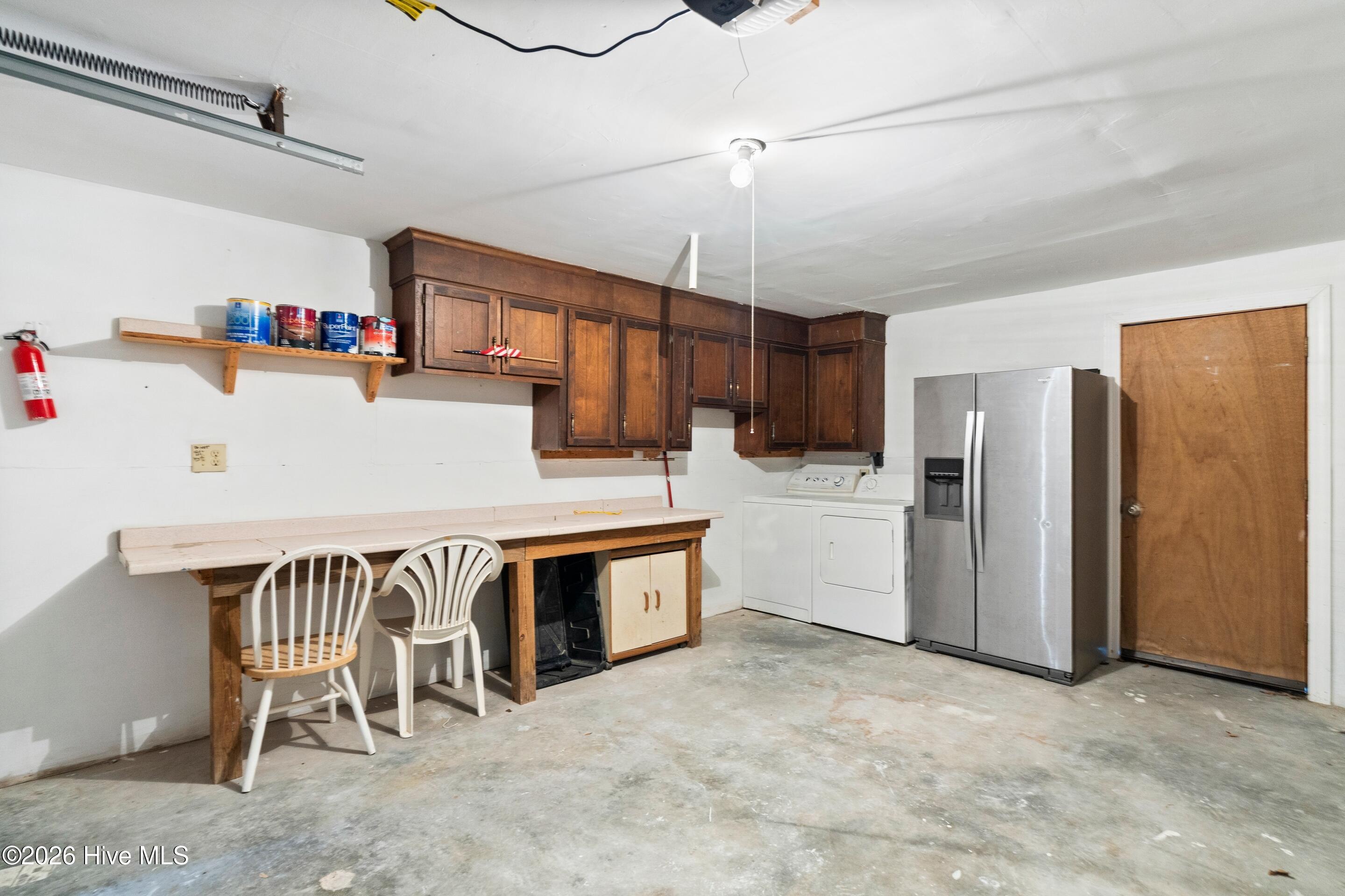 100549328 | Photo 28