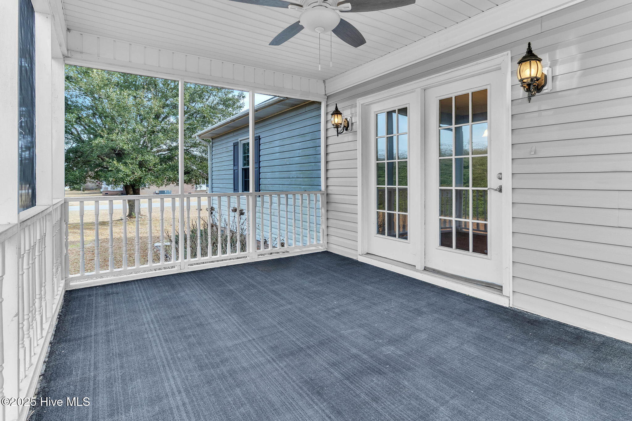 100546241 | Photo 31