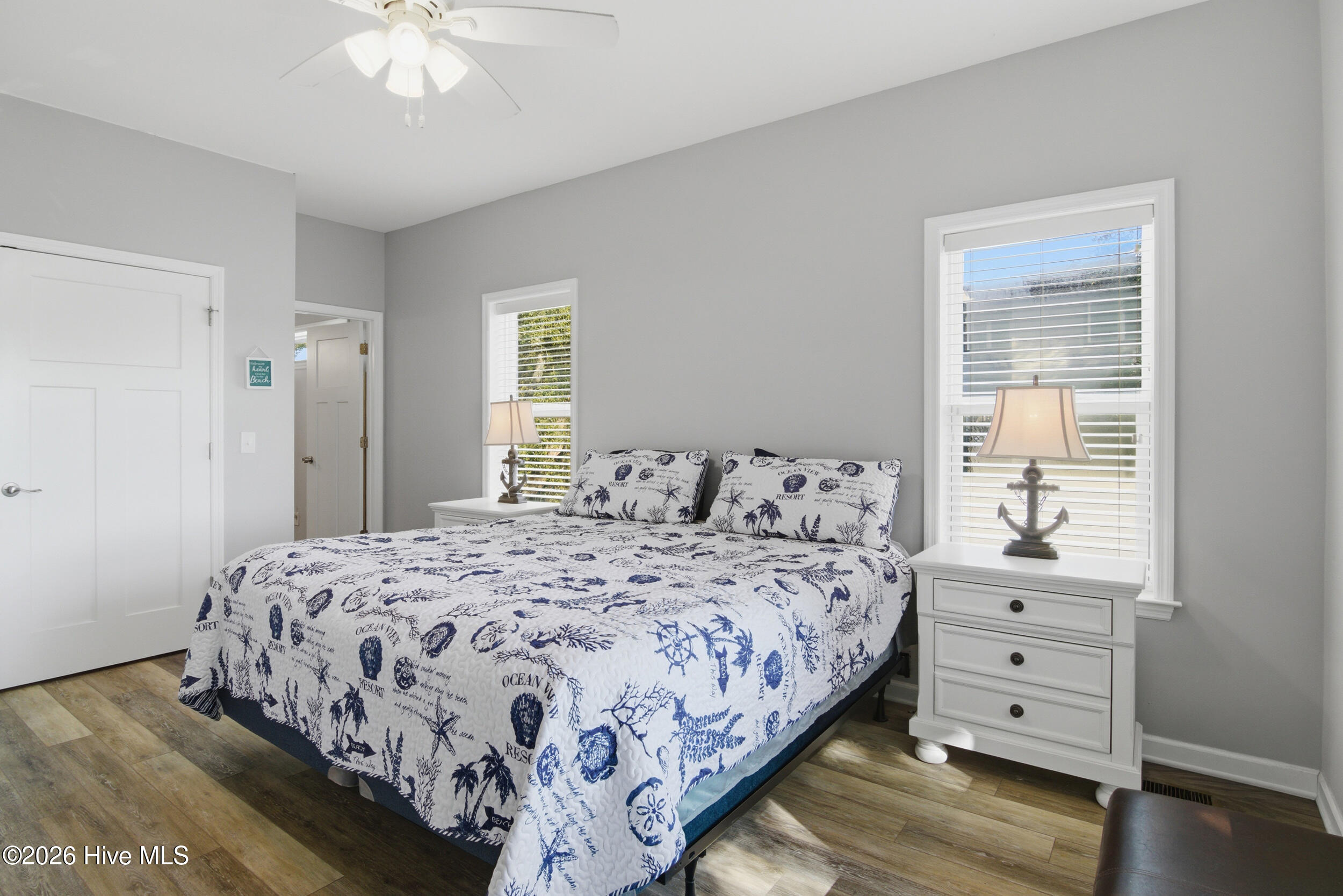 100552555 | Photo 17