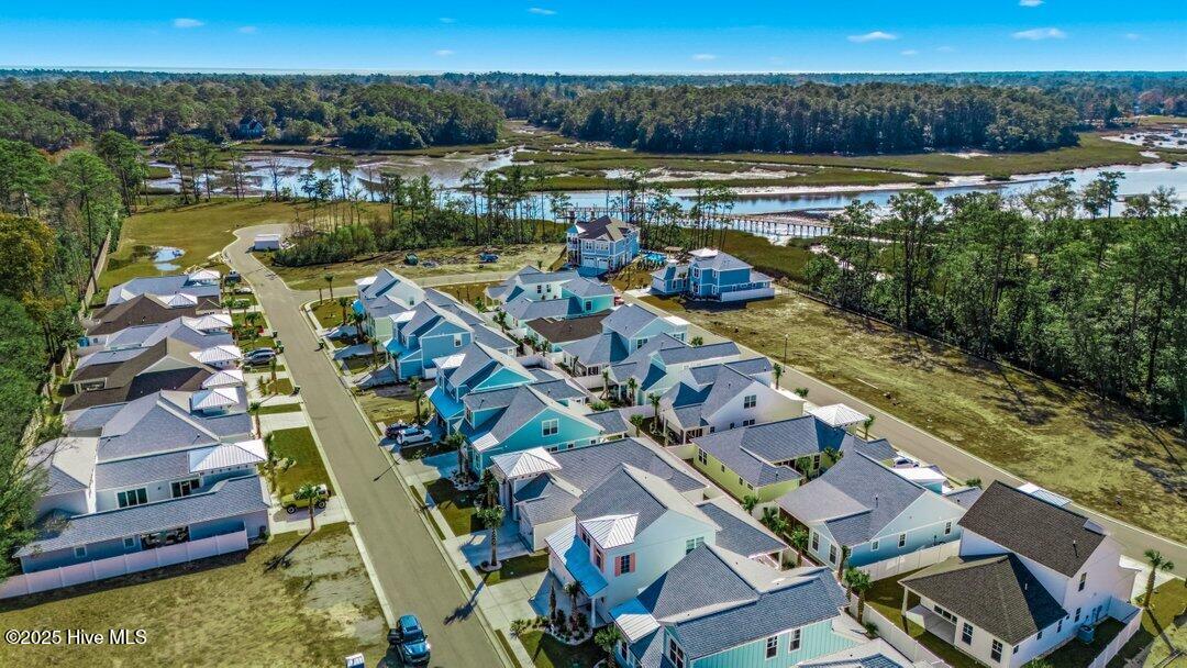 100543615 | Photo 39