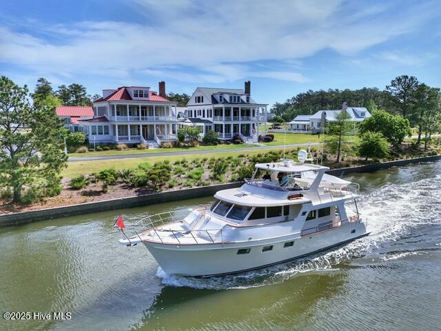 71 Jayne Point, Oriental, NC, 28571