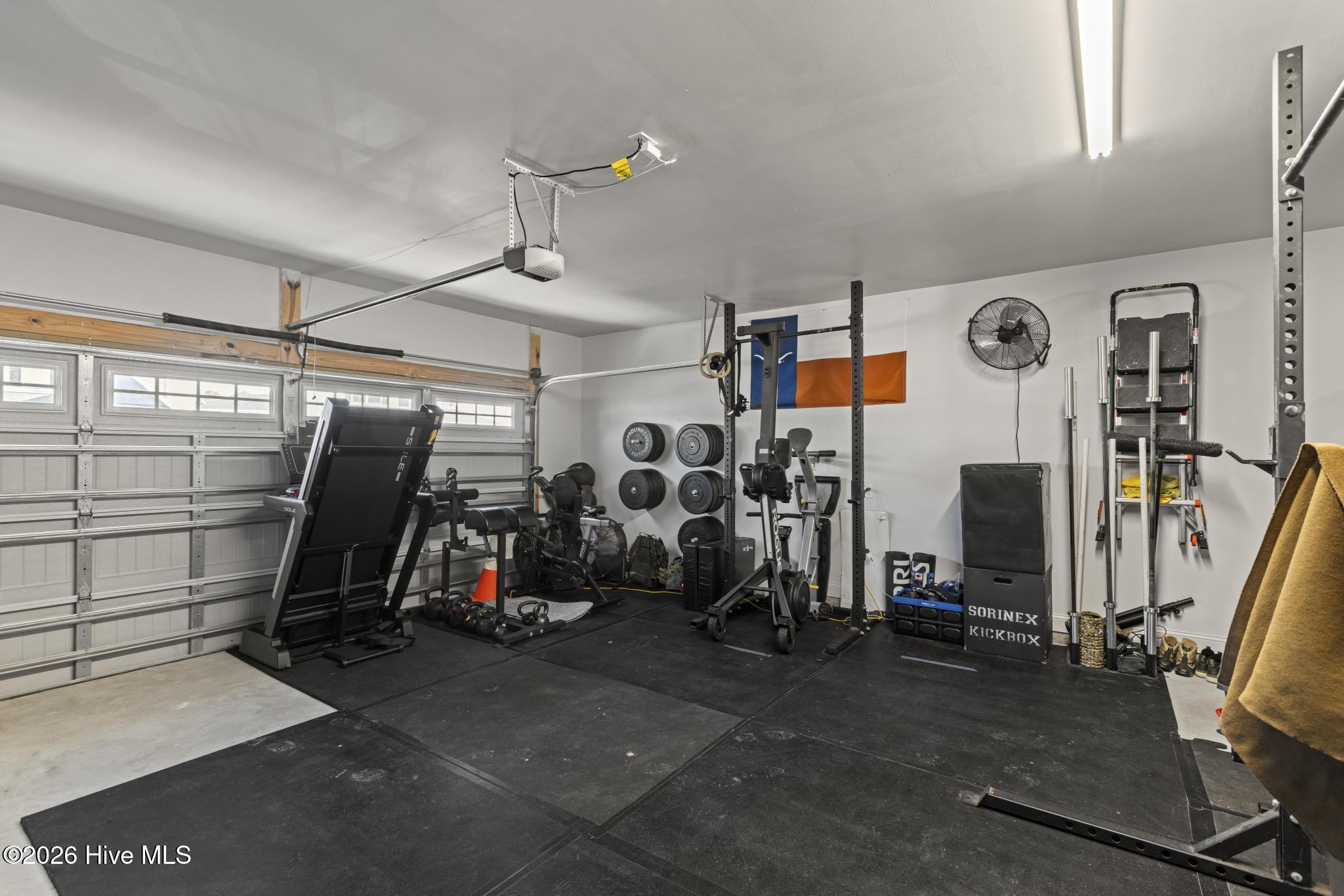 100553359 | Photo 17