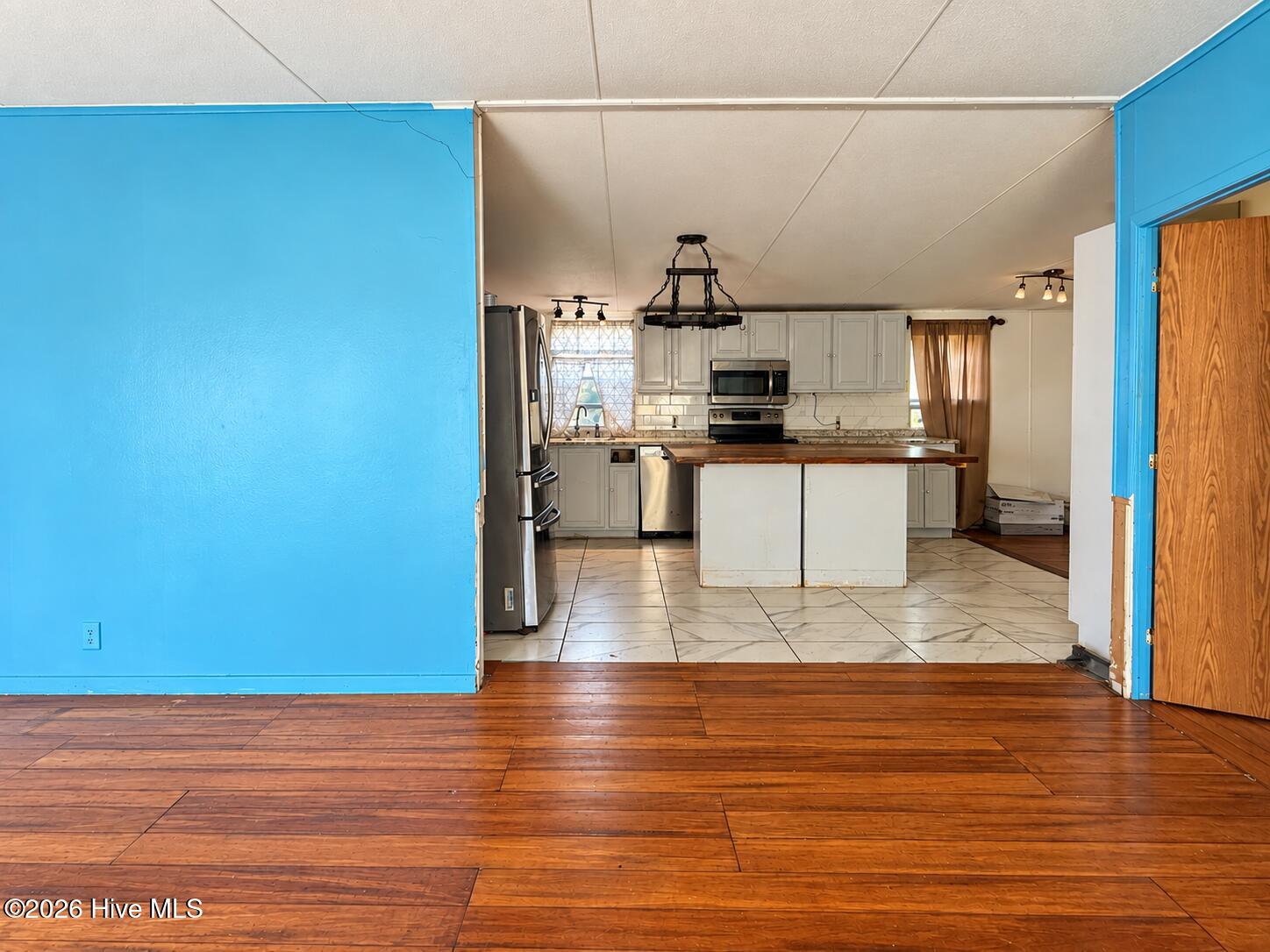 Living room/Kitchen