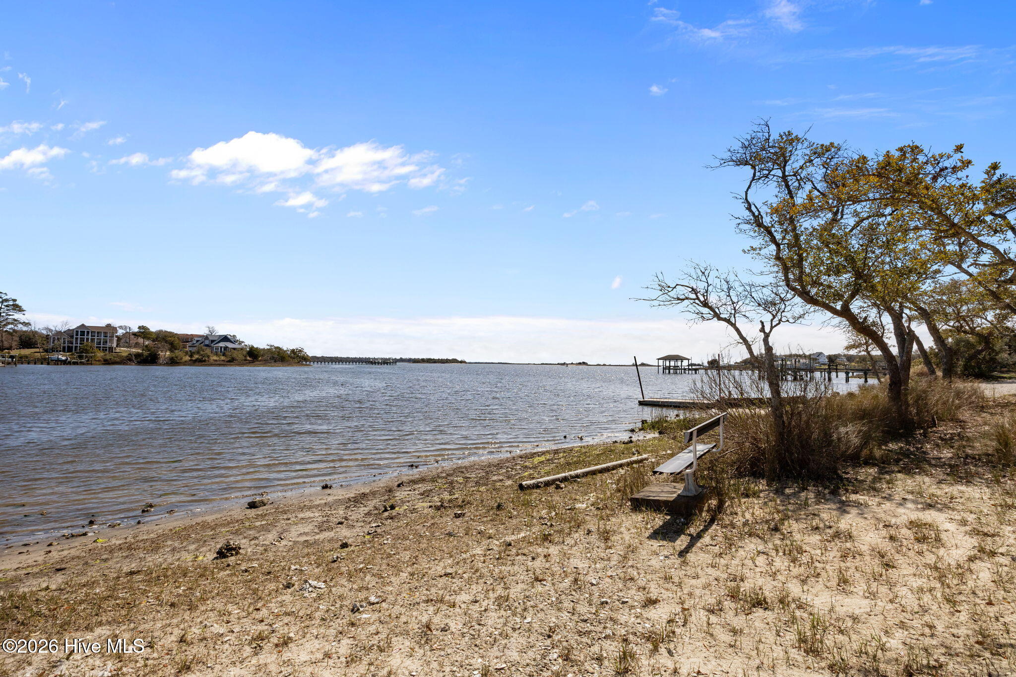 100561544 | Photo 18