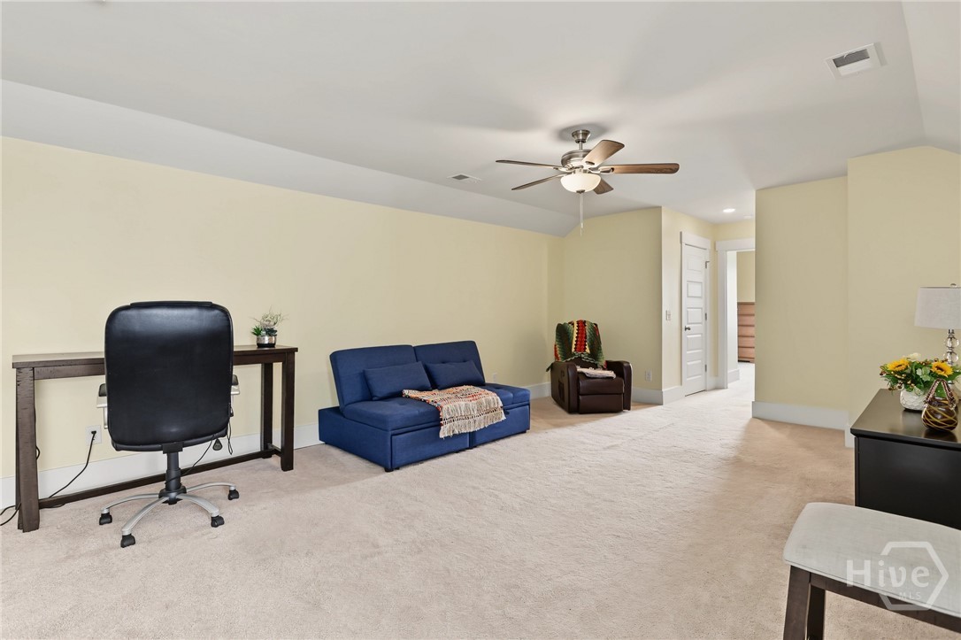 Spacious Upstairs Bonus Room