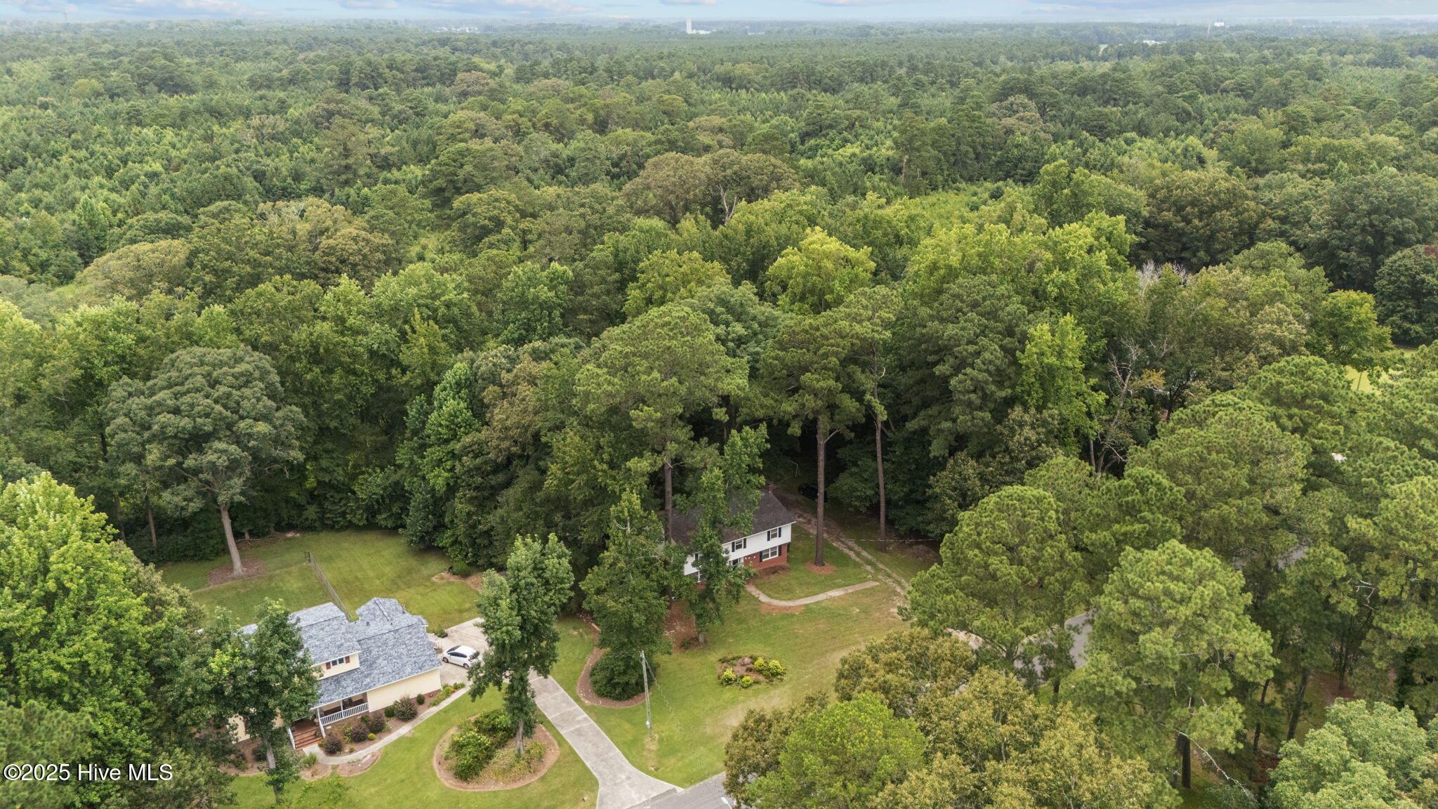 Homes for sale in Grifton, NC | 6420 Fairway Dr, Grifton, NC 28530 | MLS# 100535408