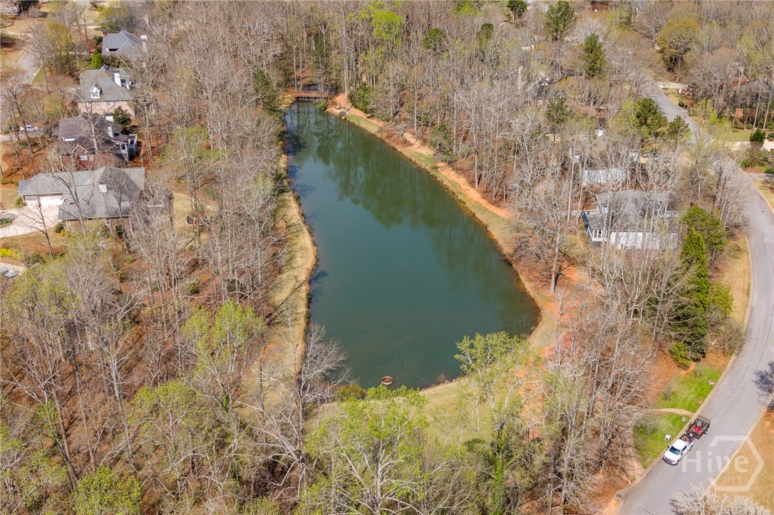 121 Ashbrook Drive