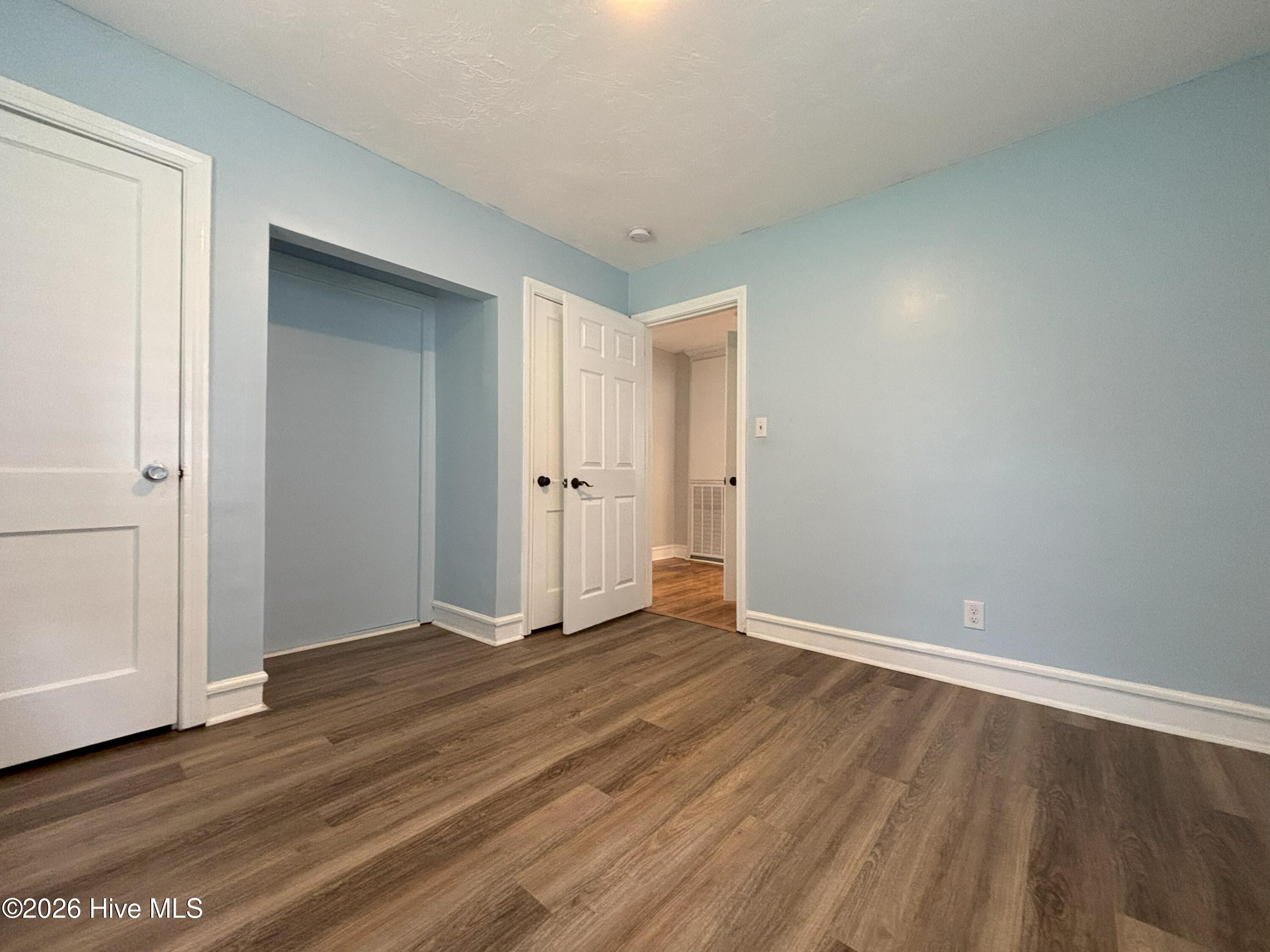 100562422 | Photo 10