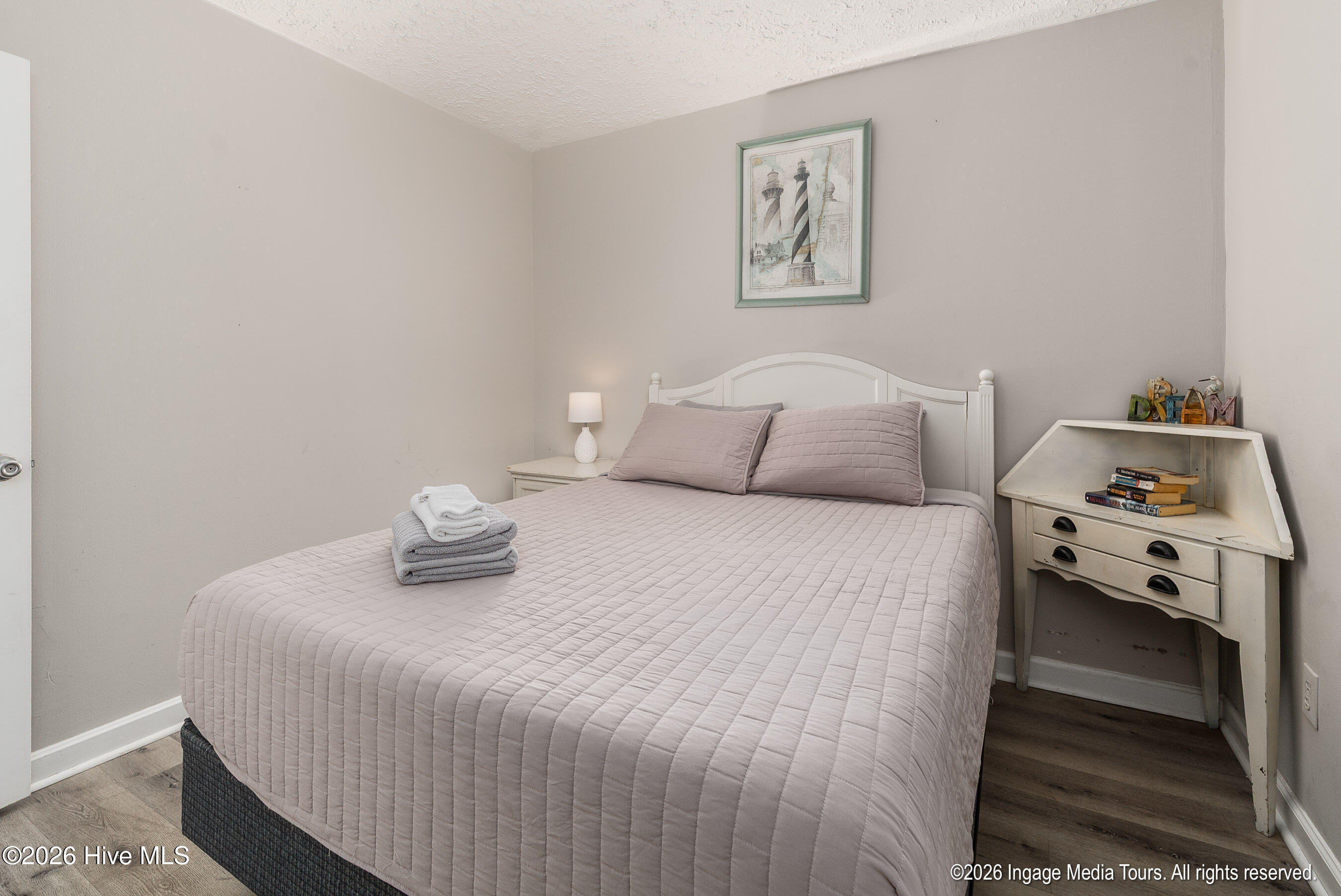 100548568 | Photo 12