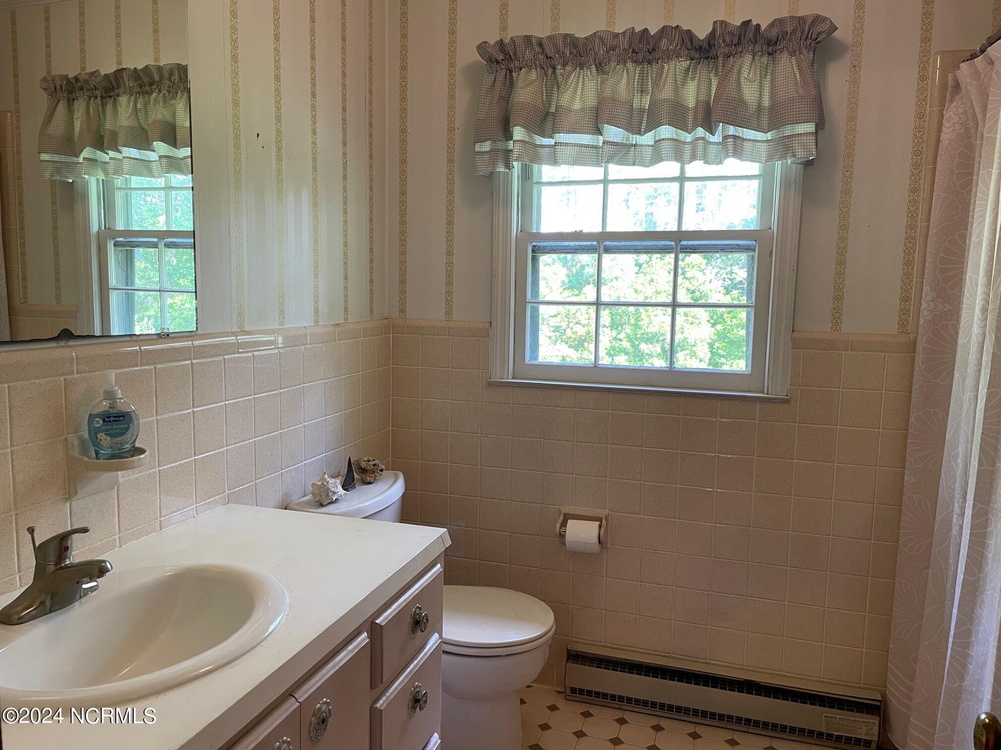 152 W Bayshore Drive,Cedar Island