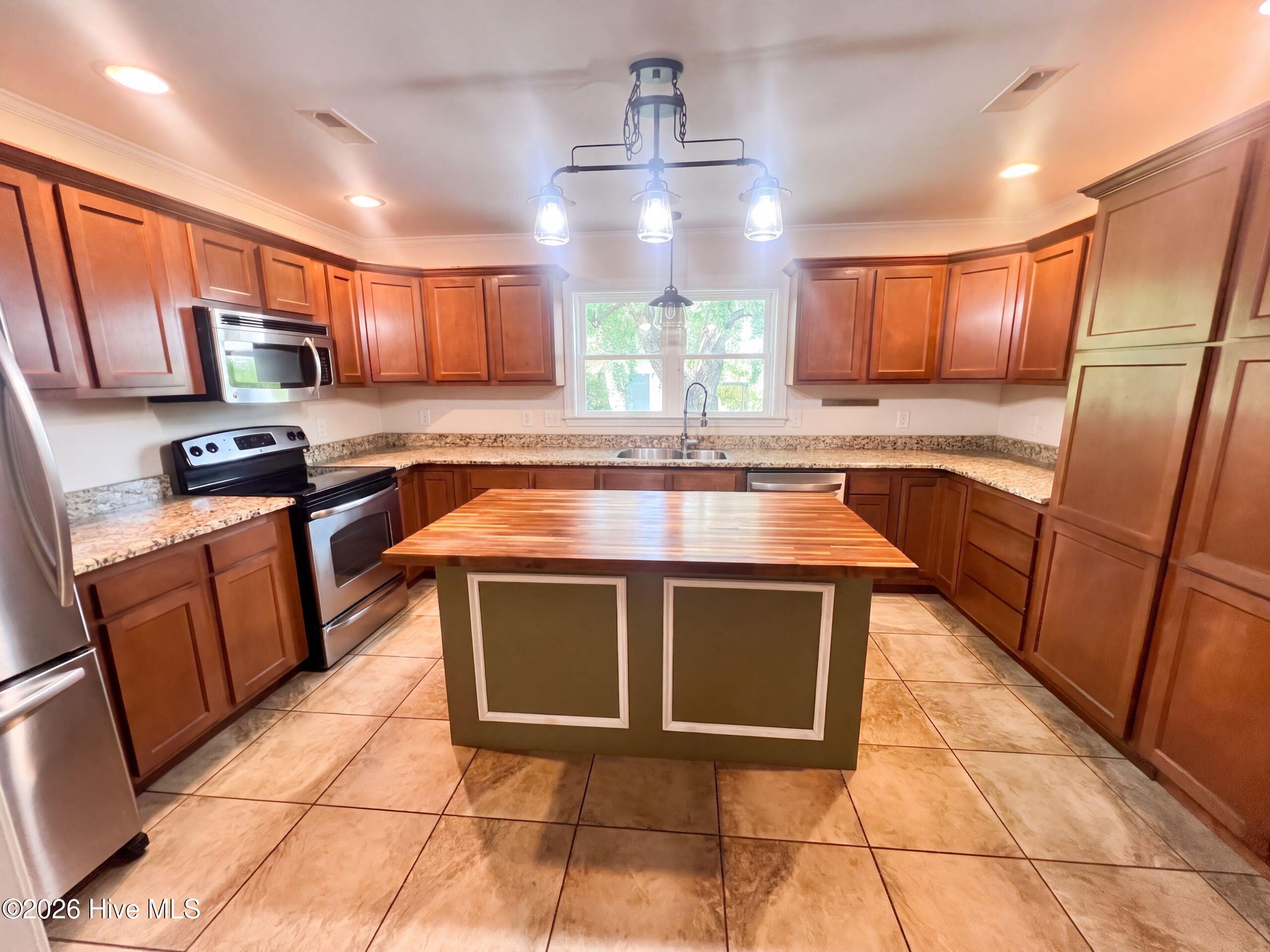 3rd image of 2504 Thomas Langston Rd, Winterville, NC 28590 | MLS# 100598198