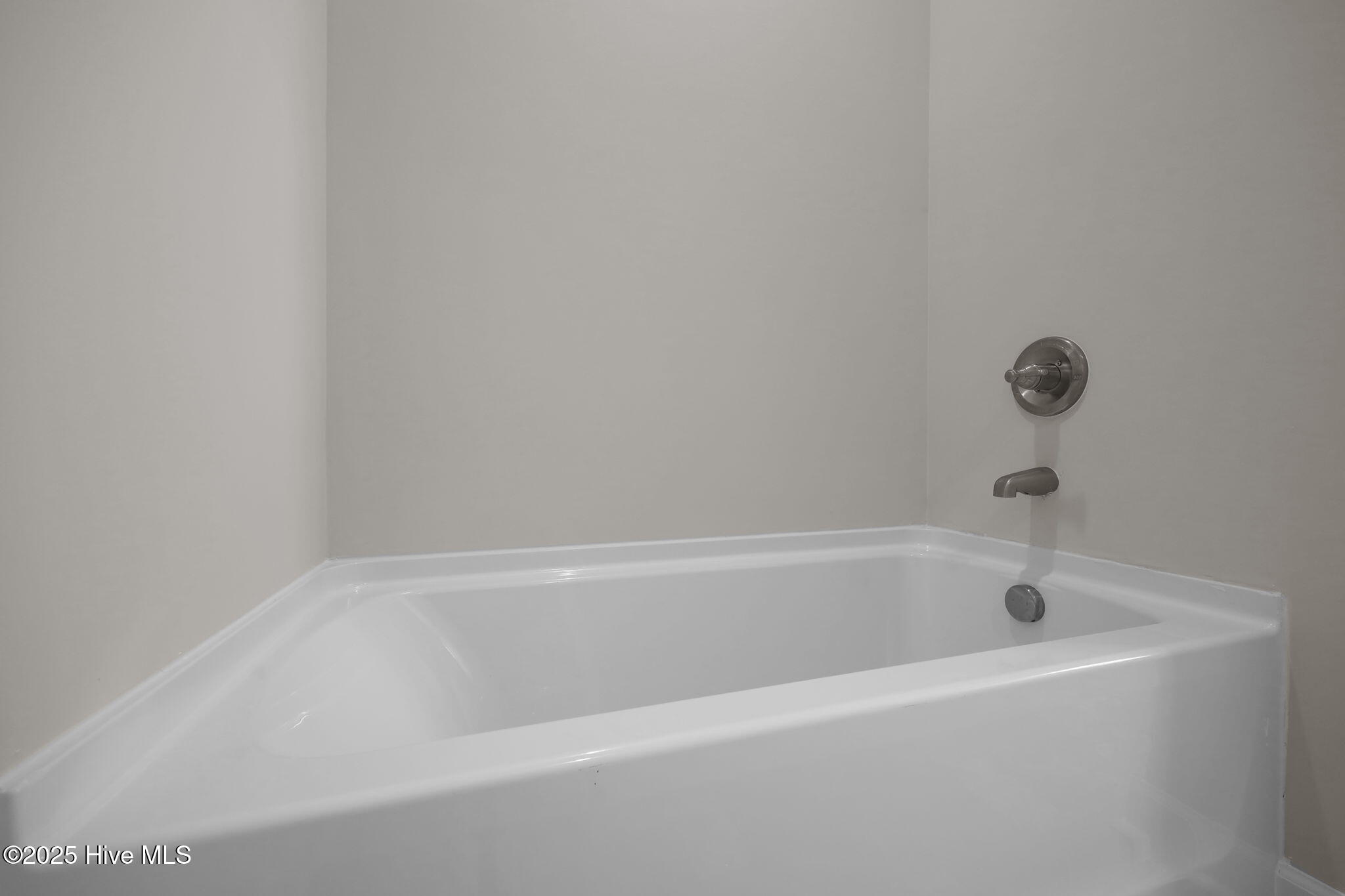 100504160 | Photo 22