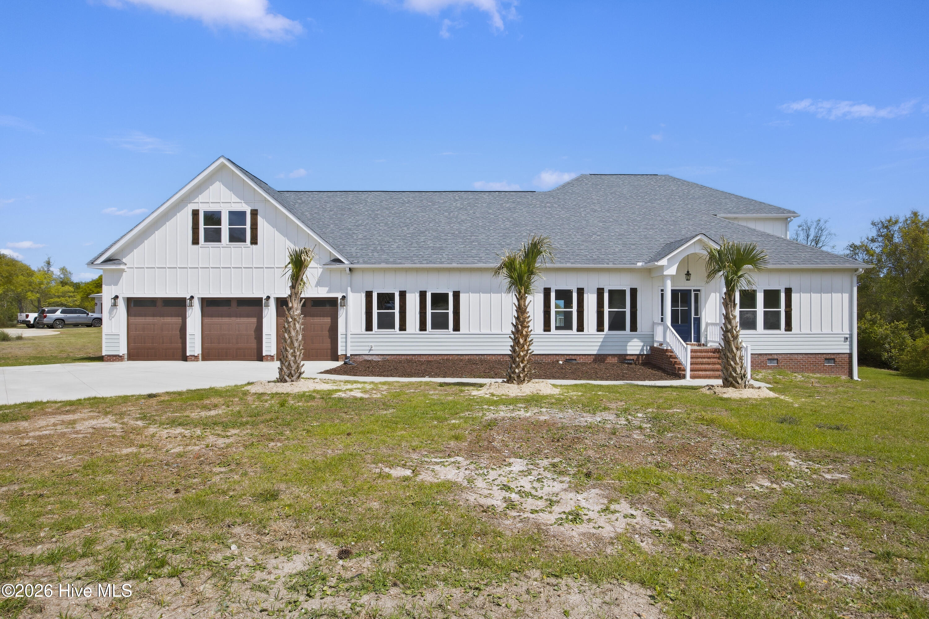 100569941 | Photo 53