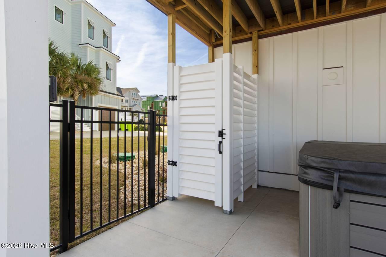 109 Ocean Bluff Drive,Indian Beach