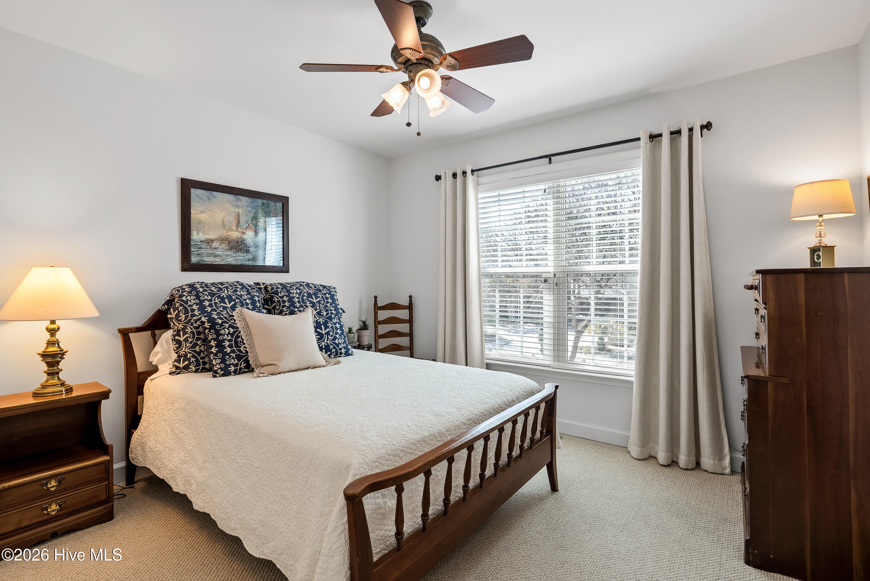 100559044 | Photo 28