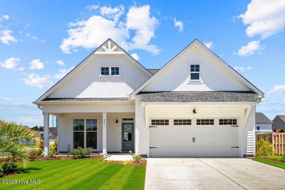 Exterior photo of 117 E Yellow Lois Drive, Hampstead, NC 28443. MLS: 100579829