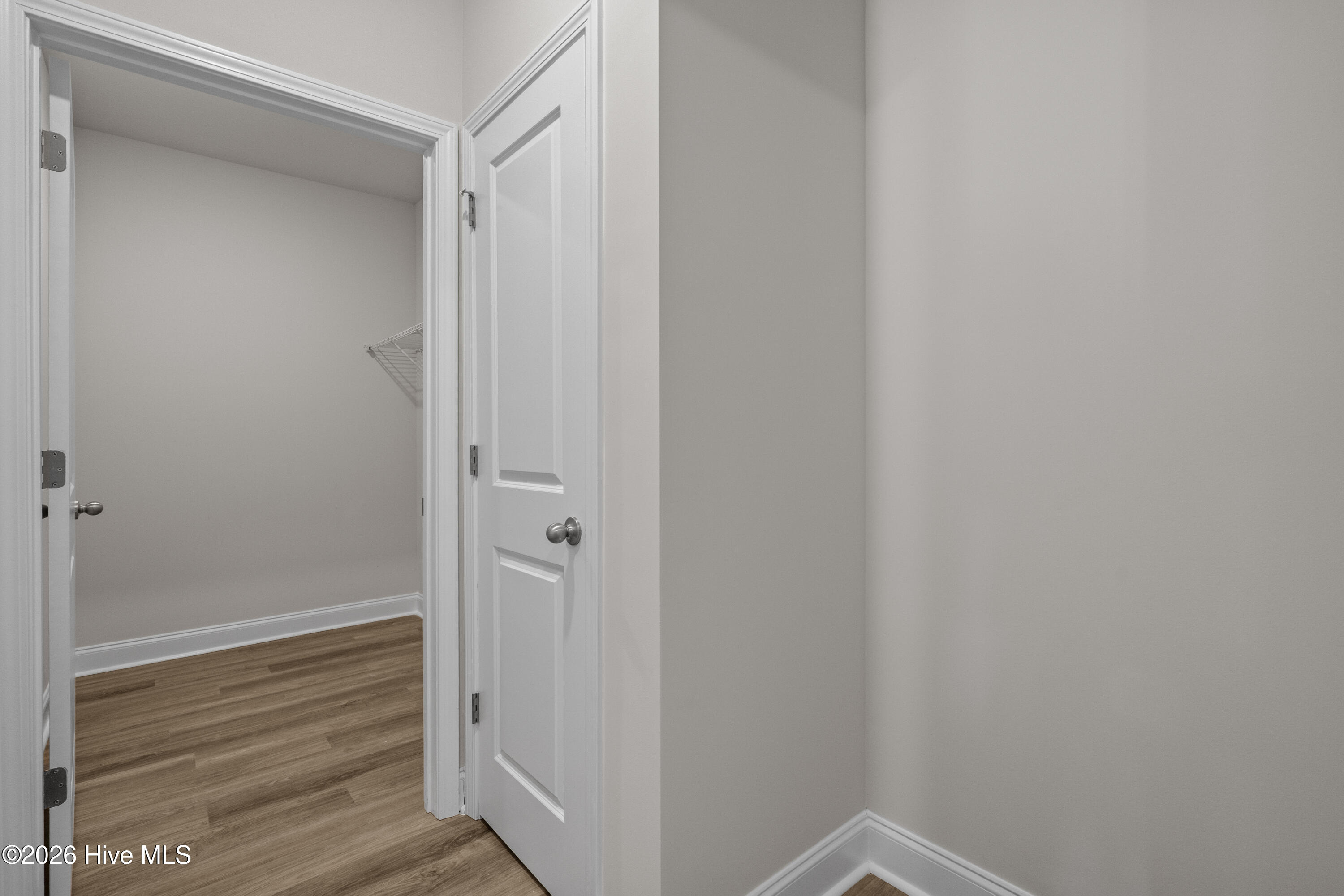 100554754 | Photo 36