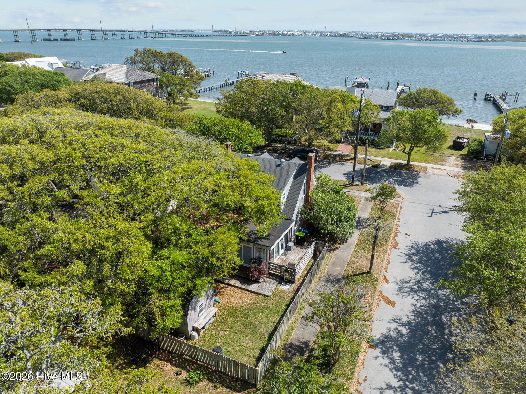 2812 Evans Street, Morehead City, NC, 28557