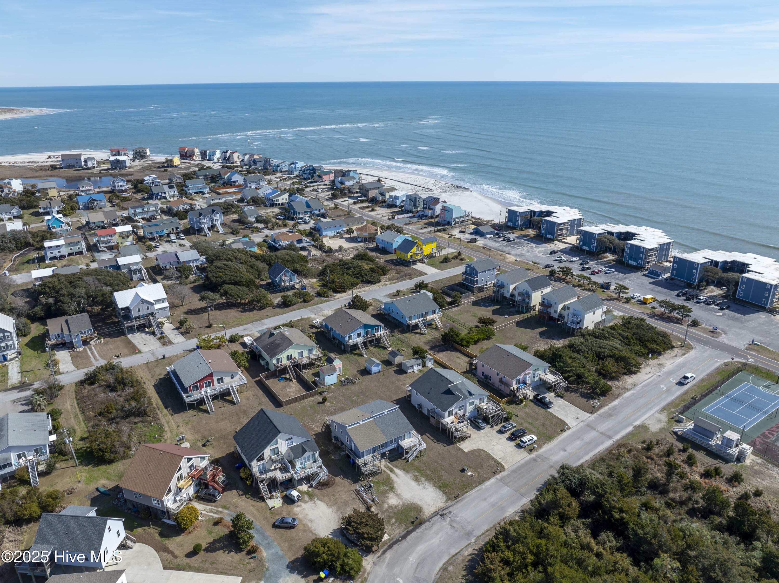 100489747 | Photo 35