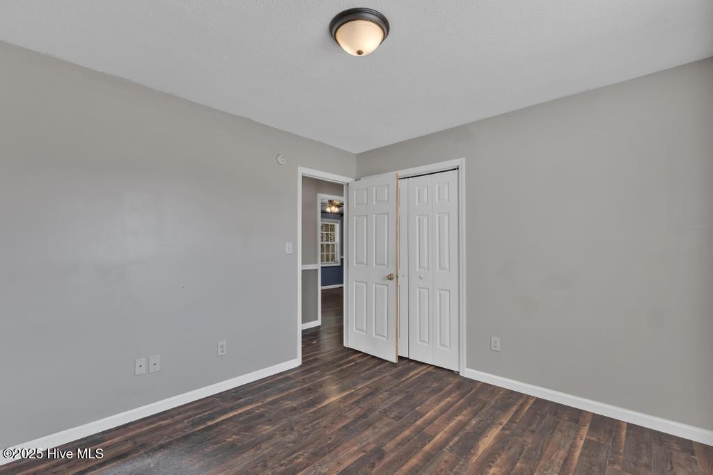 100540803 | Photo 14