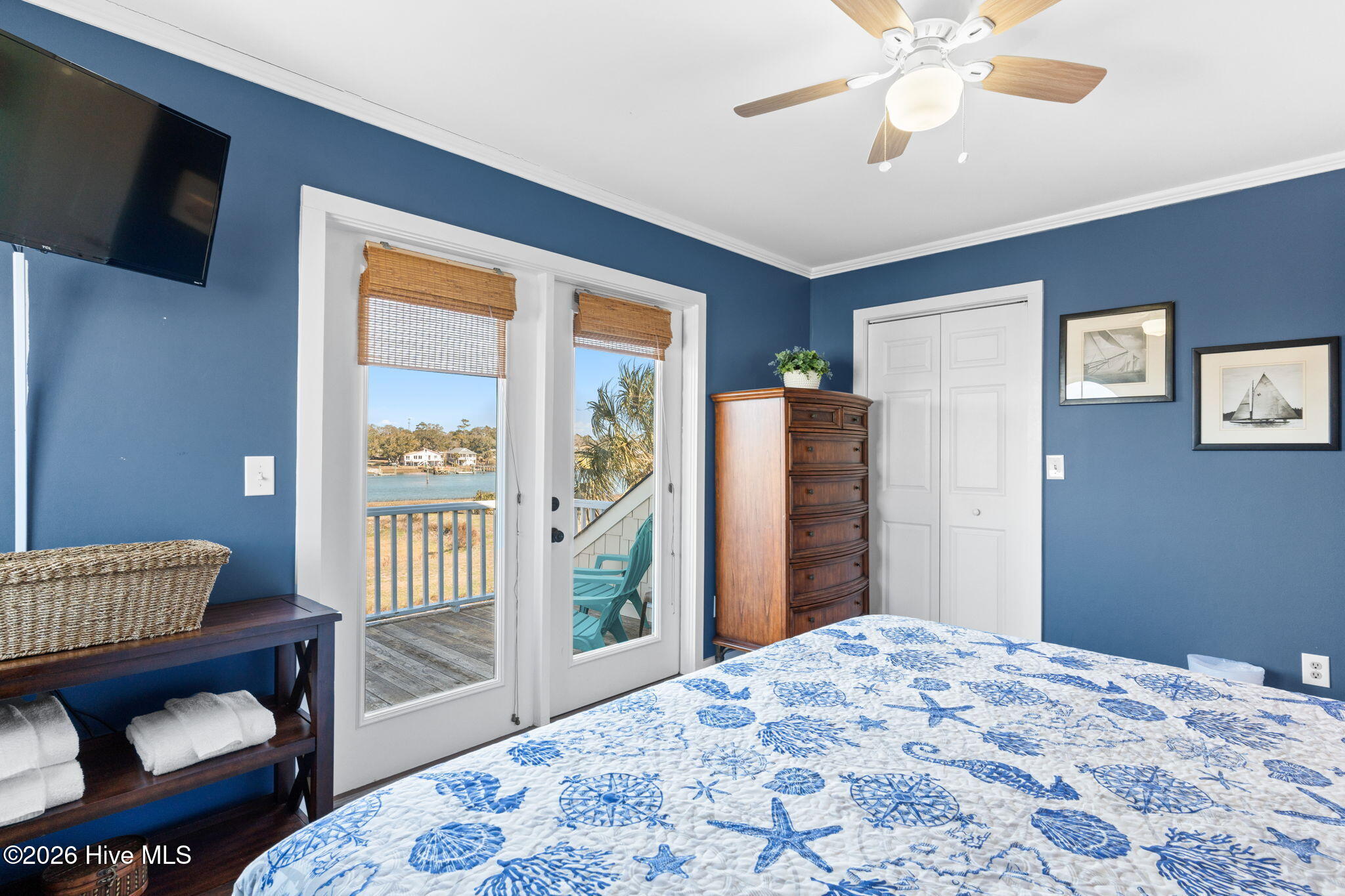 100557259 | Photo 21