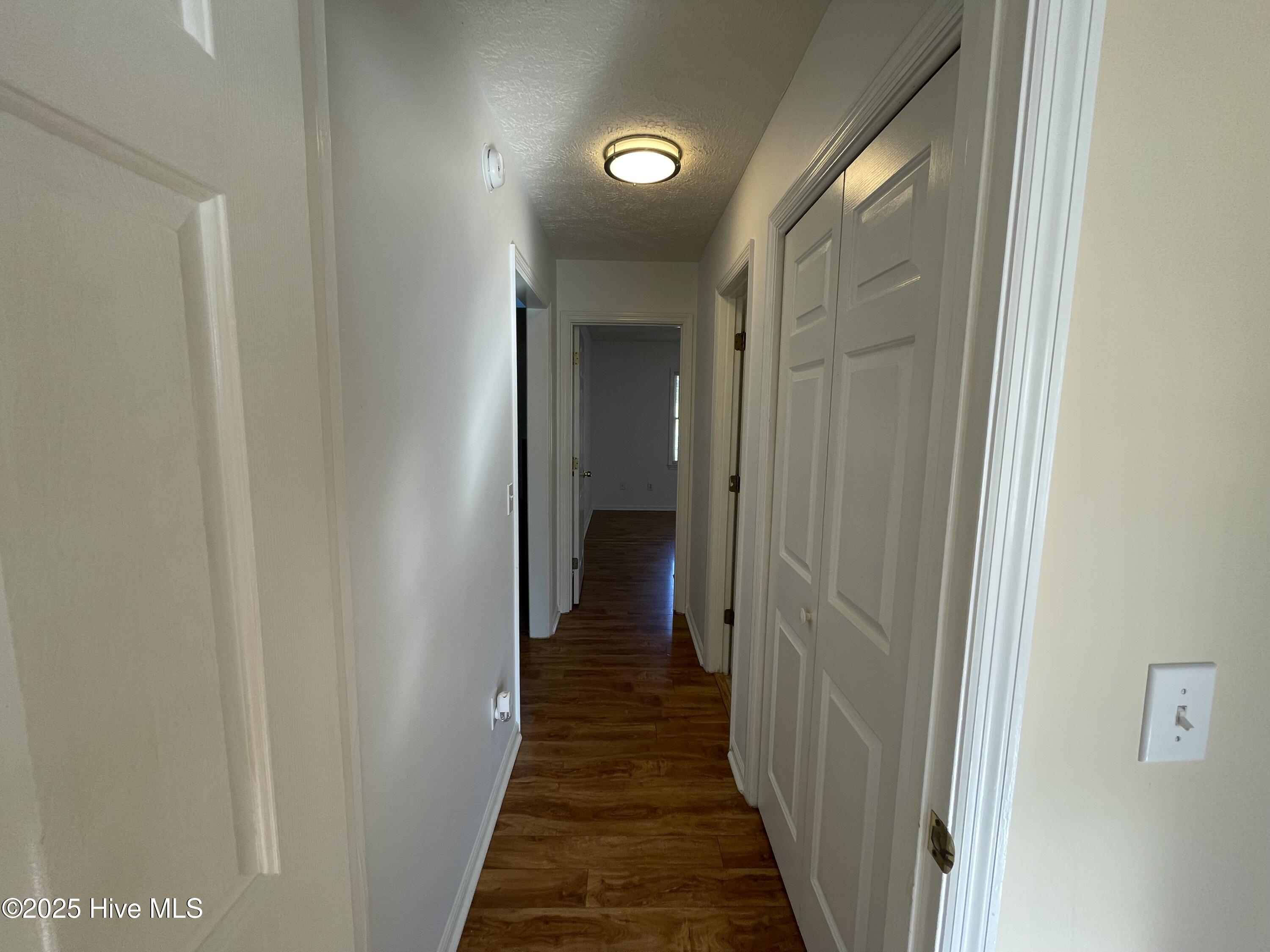 100544716 | Photo 13