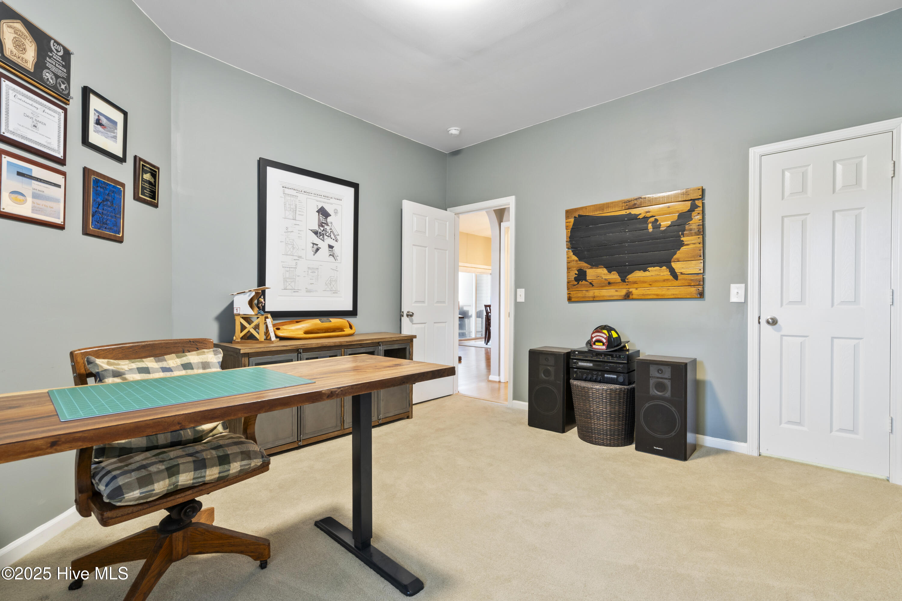 100541442 | Photo 23