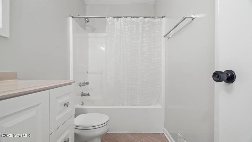 100545055 | Photo 29