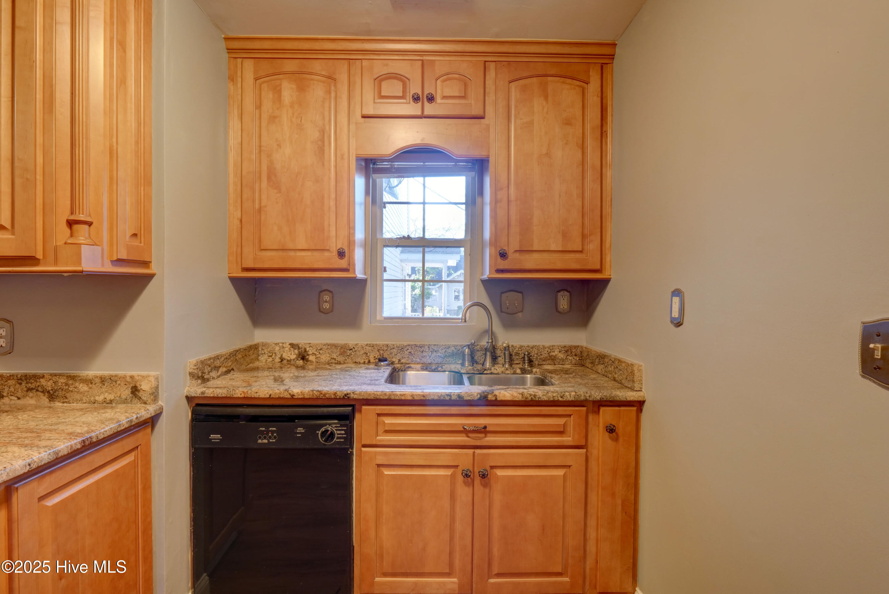 Web Image 11--1514 South 4th (15)