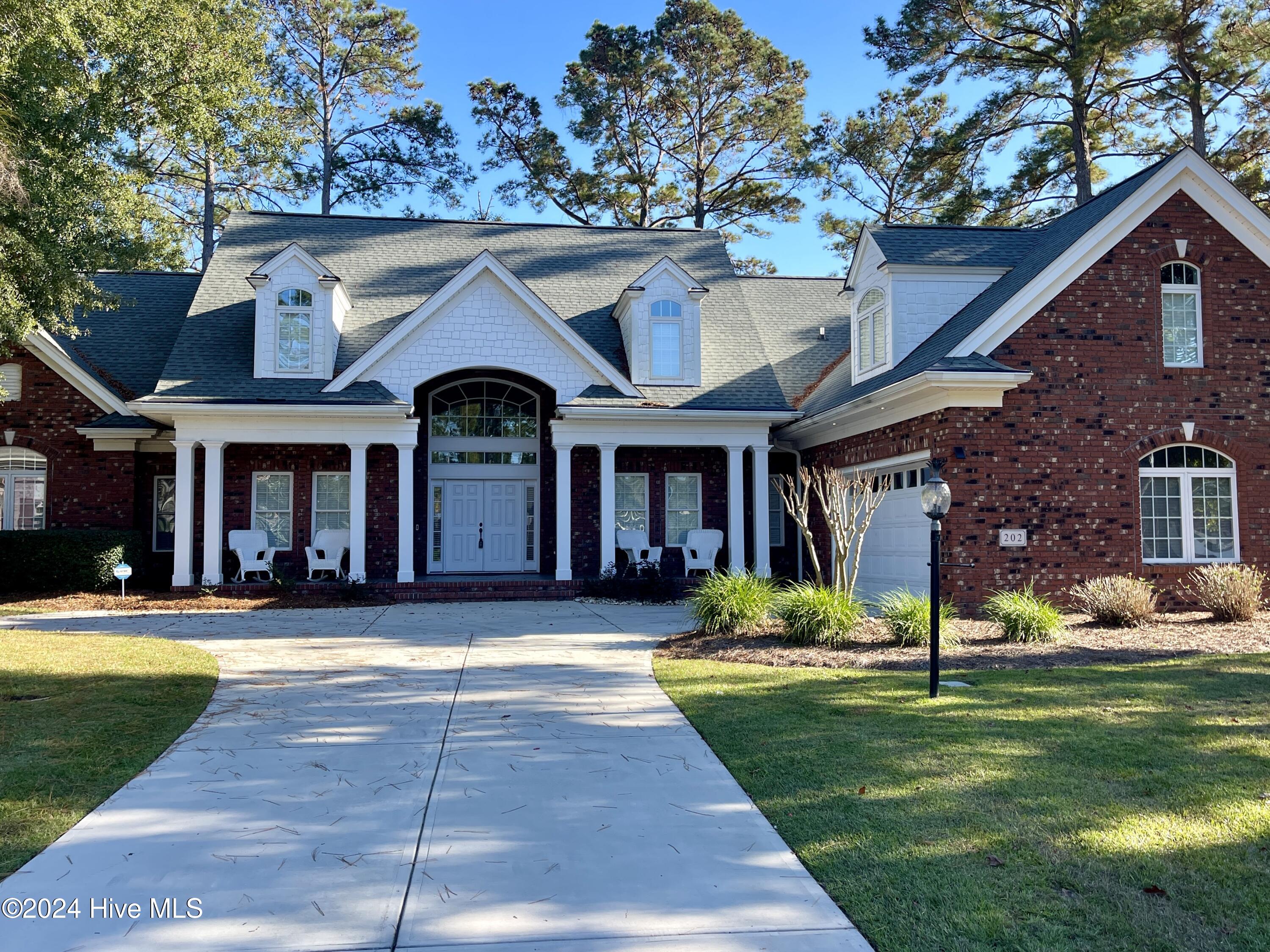 100475224 | Photo 66