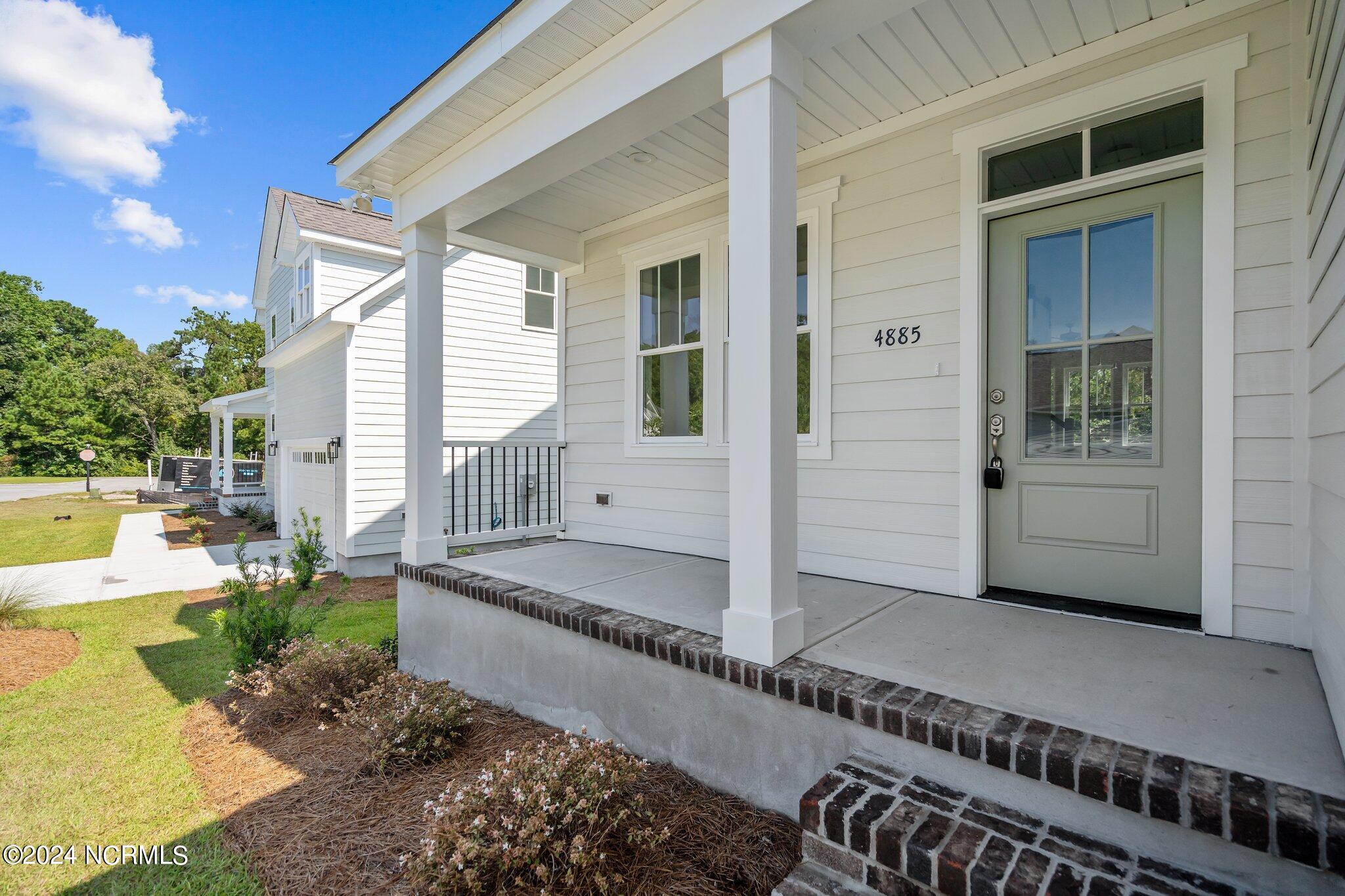 100439102 | Photo 48