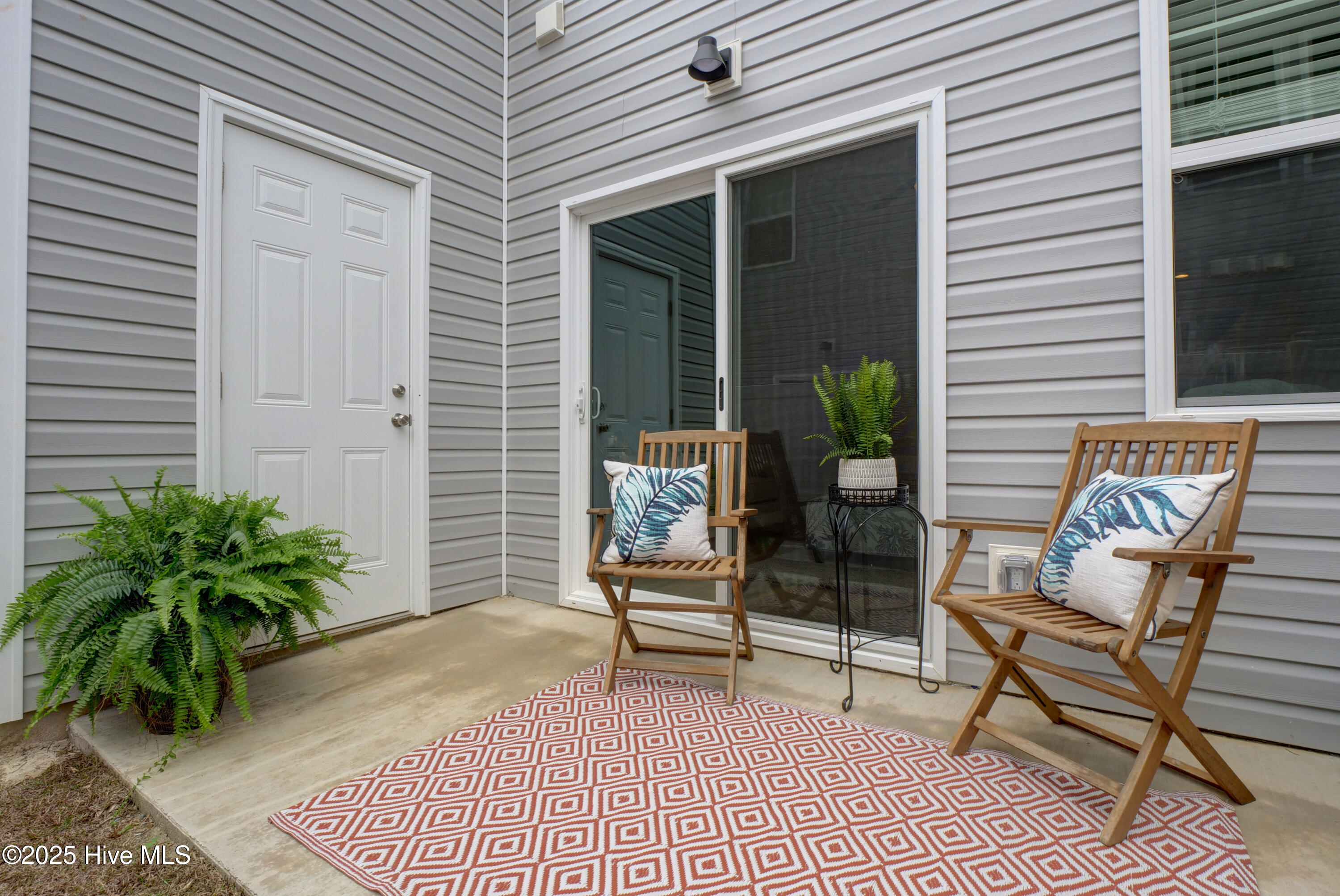 100539811 | Photo 21