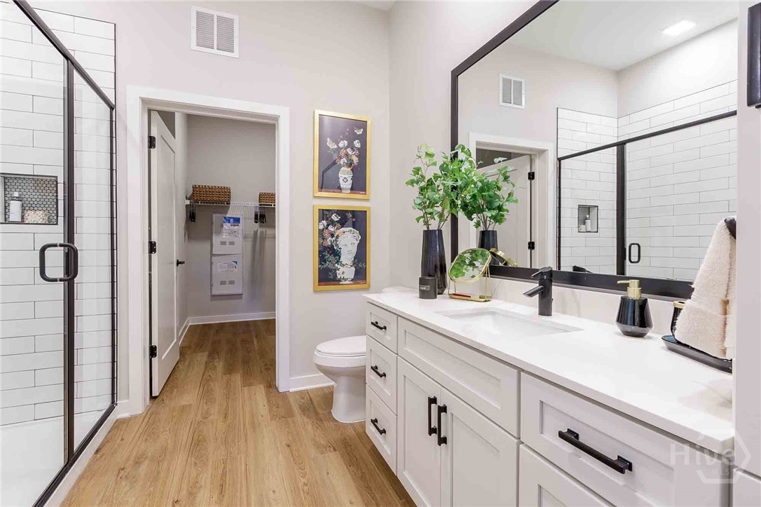 1150 E Perry Lane, #B3, Savannah, GA 31404 Listing Photo  23
