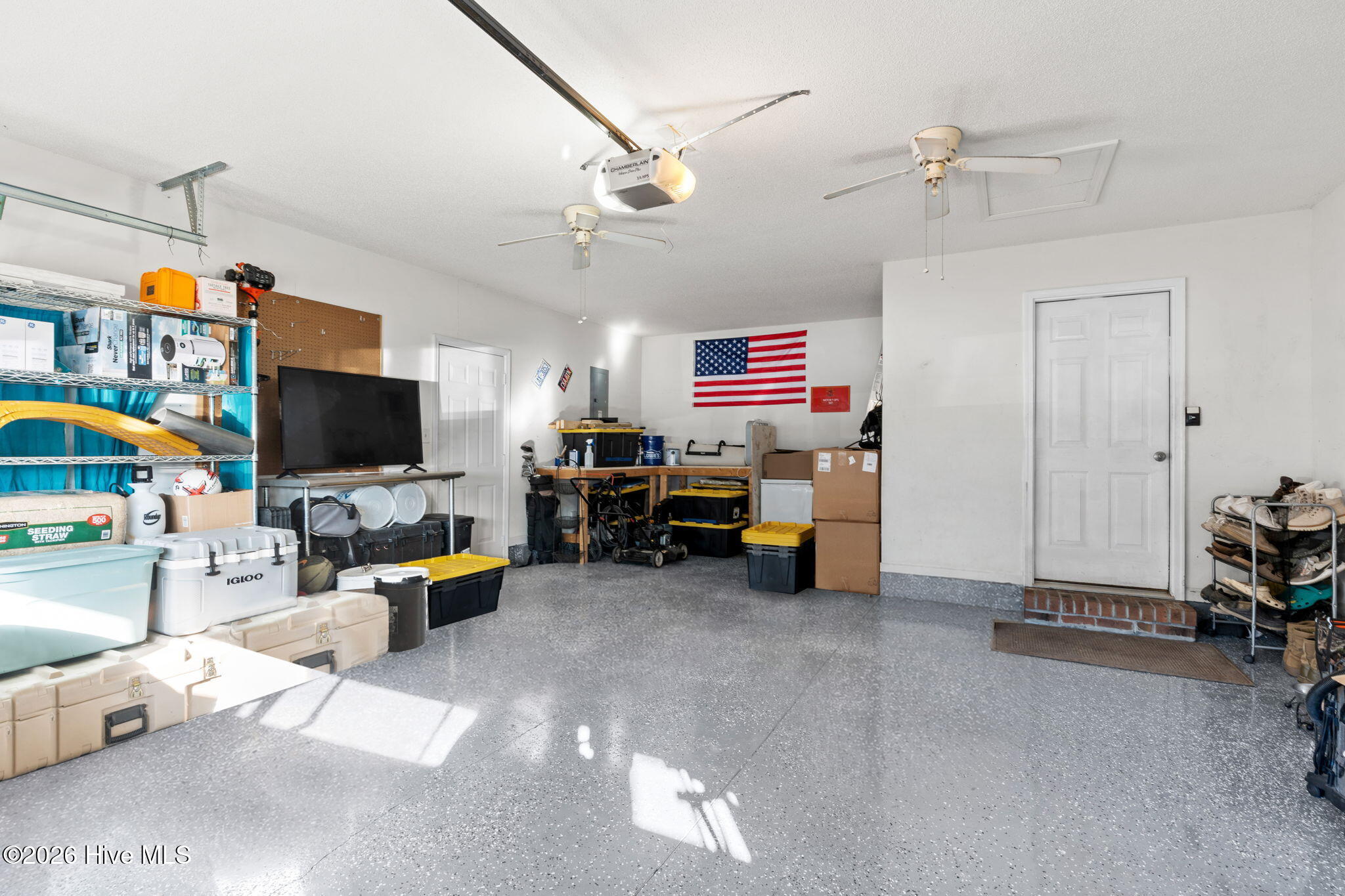 100553429 | Photo 26