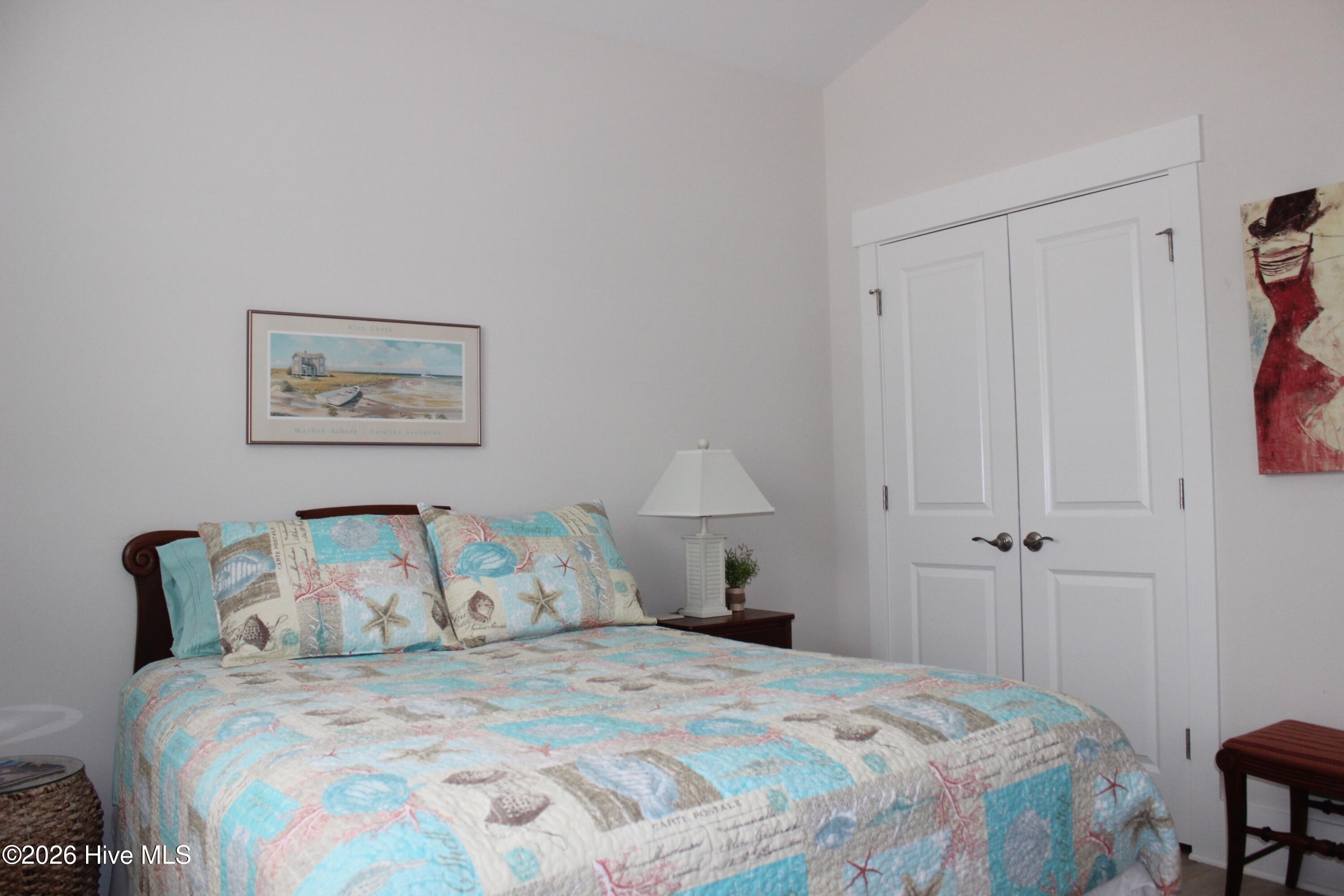 100557593 | Photo 21