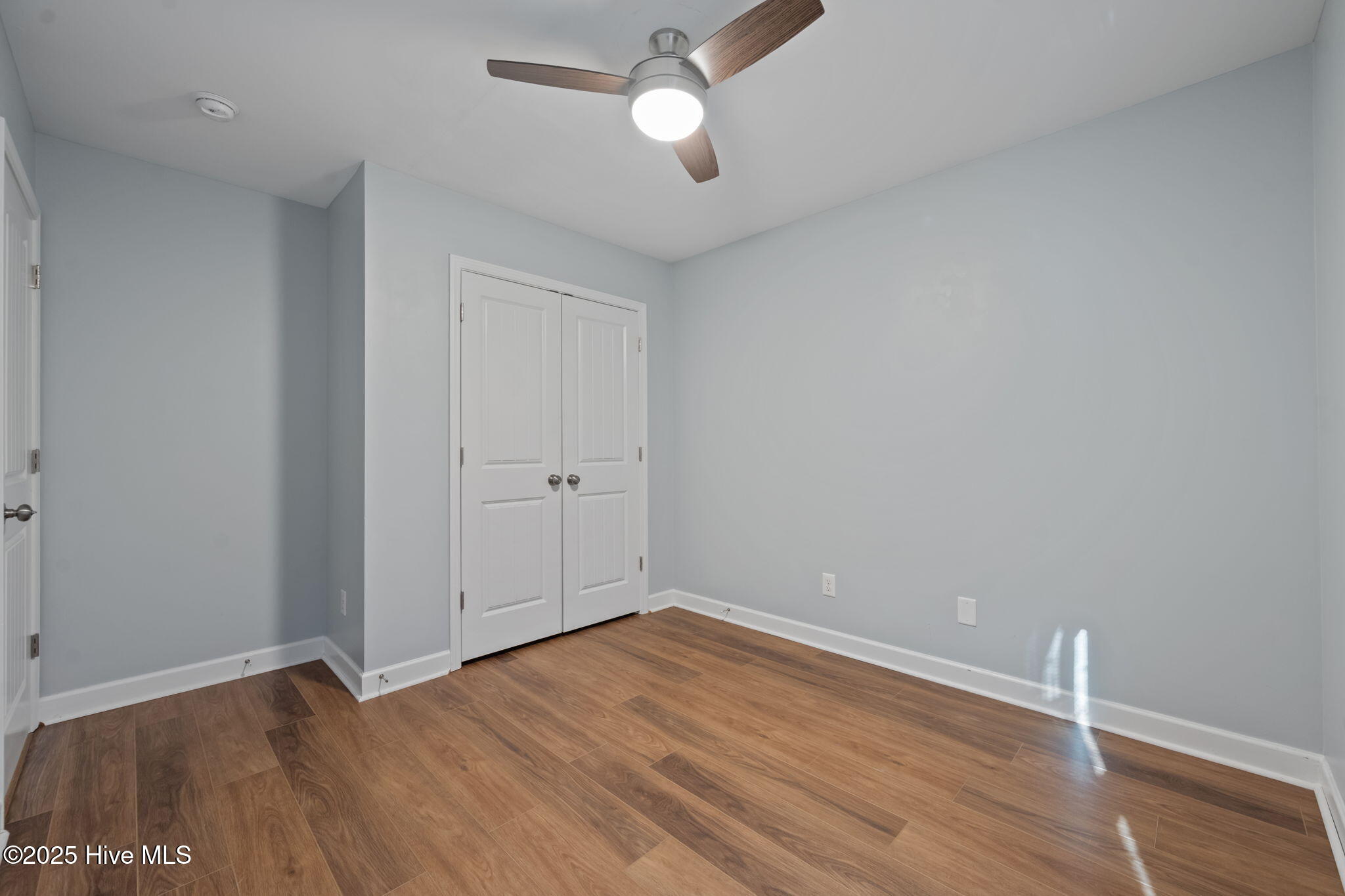 100540961 | Photo 30