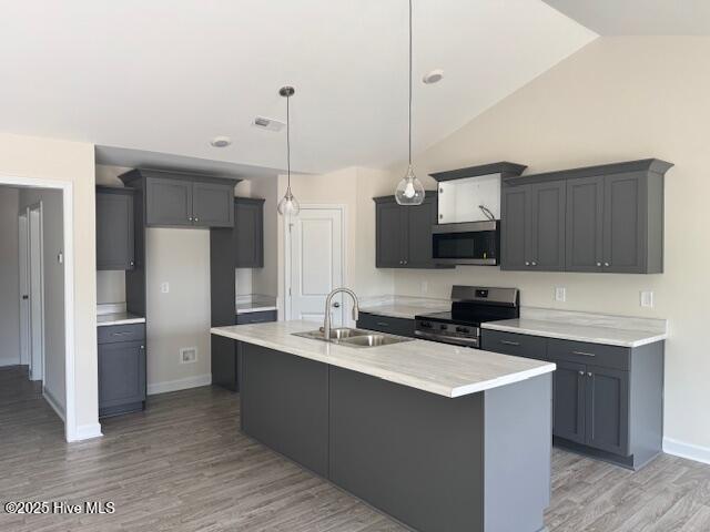 305 Cotton Hill 09-13.4