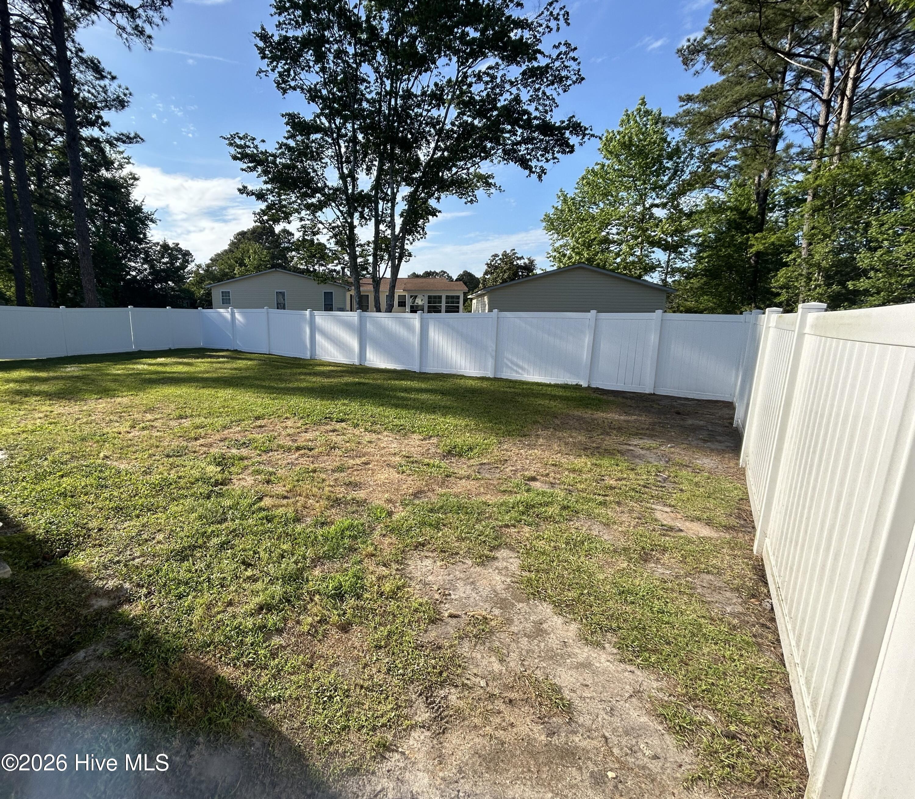 100559246 | Photo 24