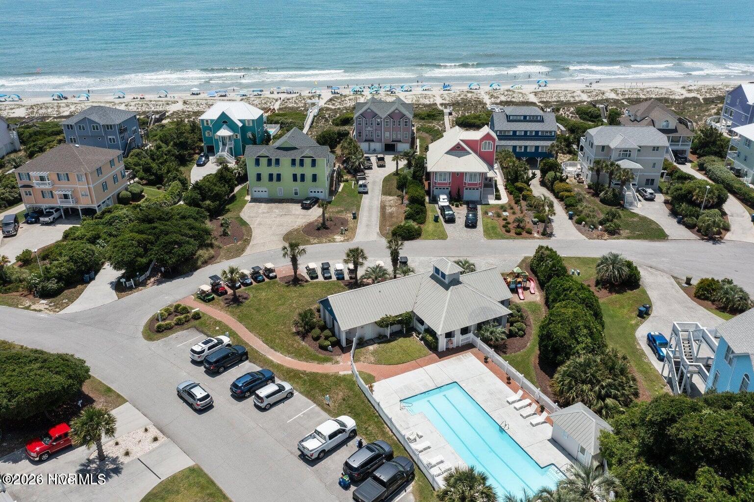 100563635 | Photo 13