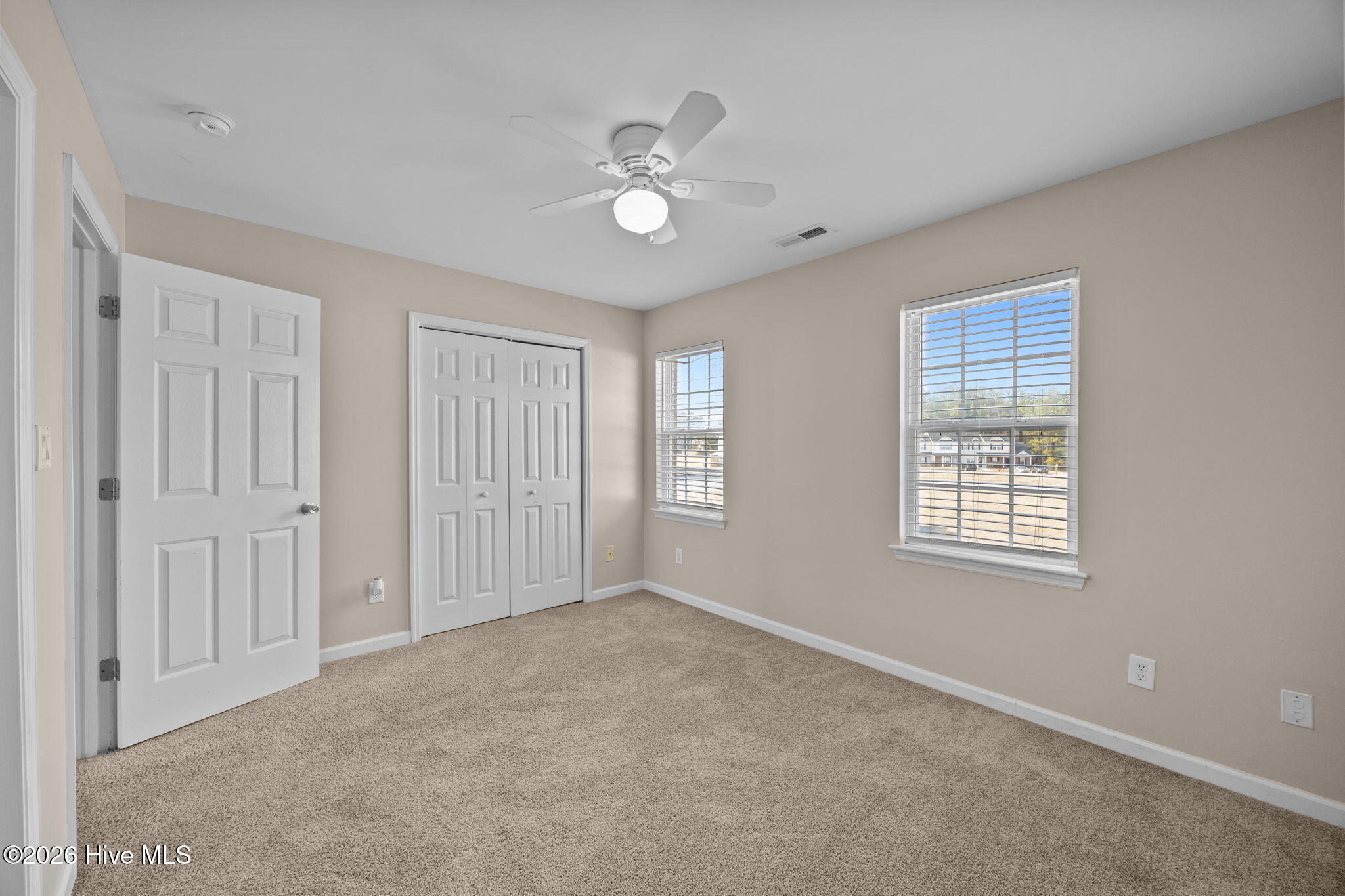 100553765 | Photo 21