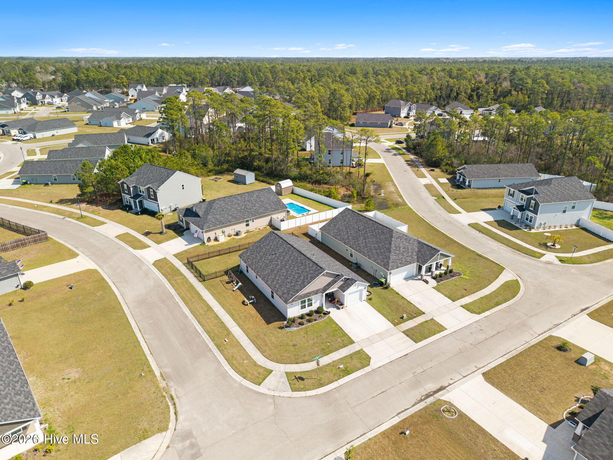 100560384 | Photo 27