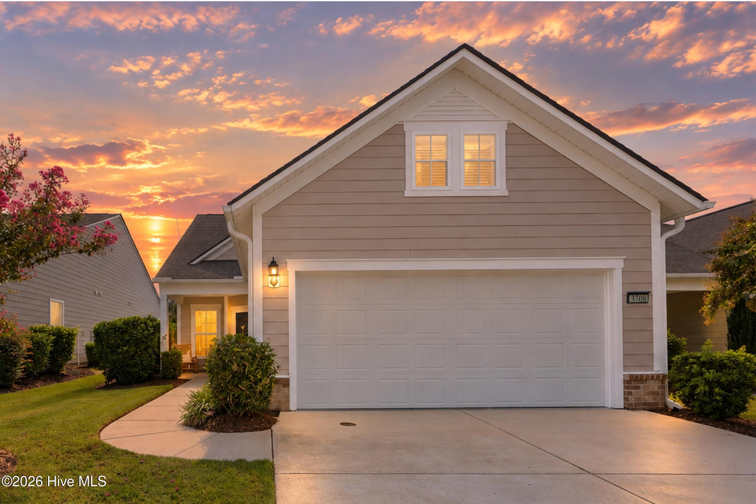 Listing photograph for 3708 Old Sand Mine Drive, Wilmington, NC 28412
