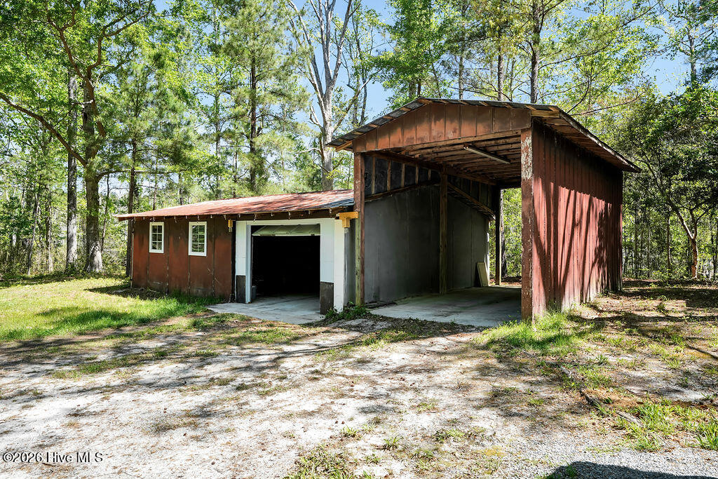 100569644 | Photo 33