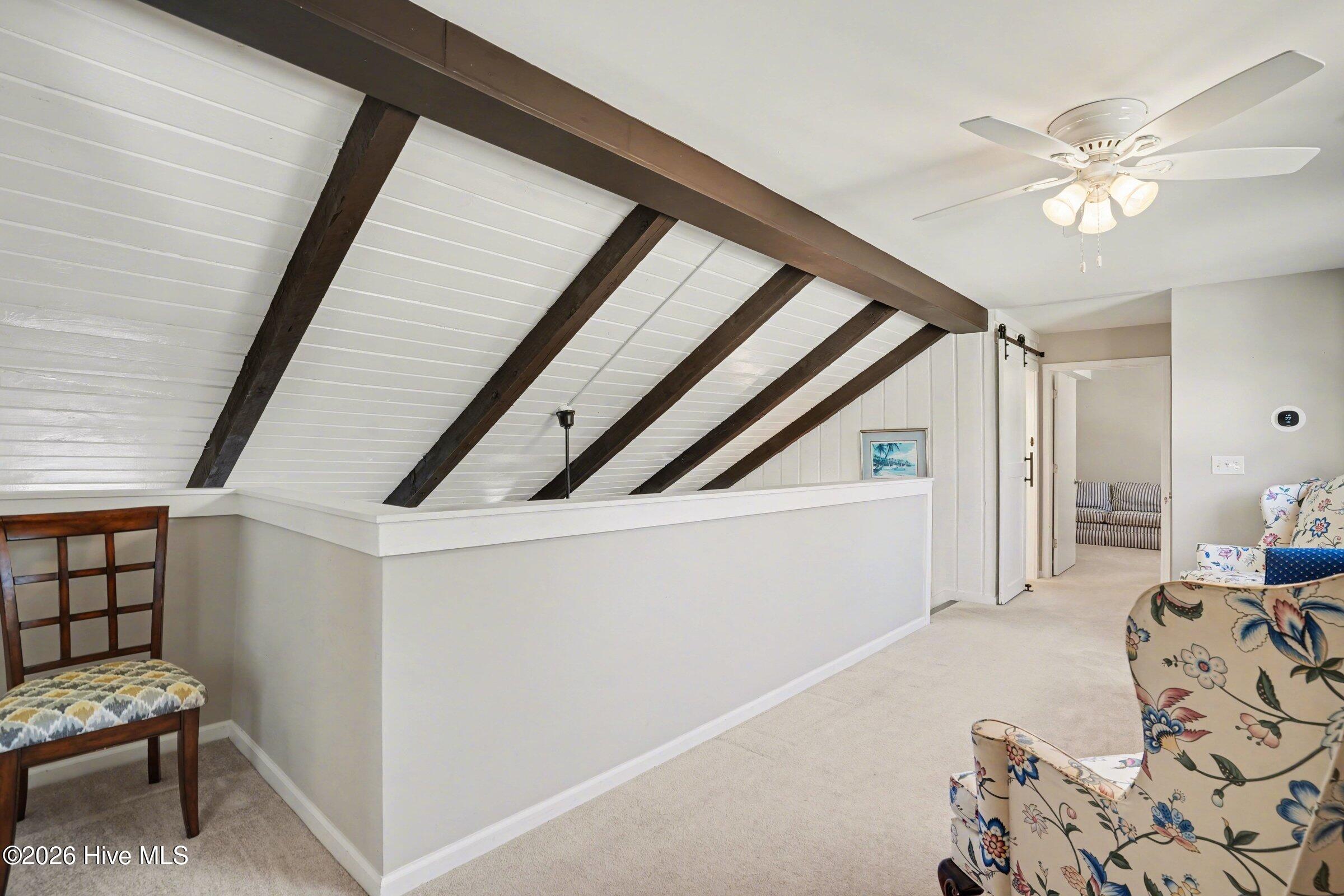 100561753 | Photo 34