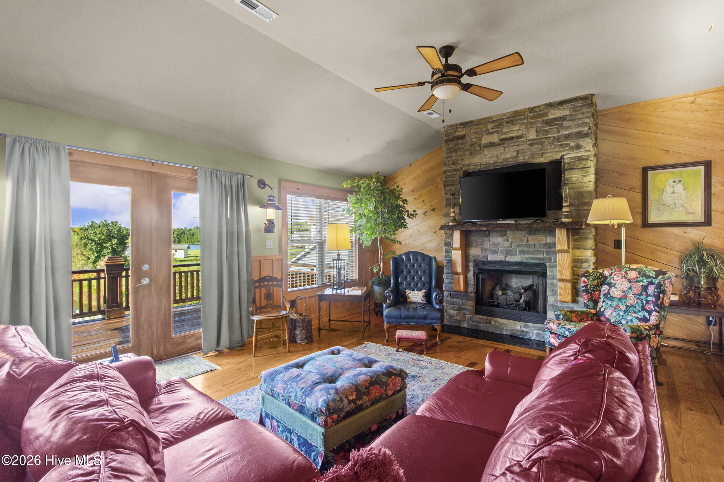 307 Antioch Lakes Road,New Bern