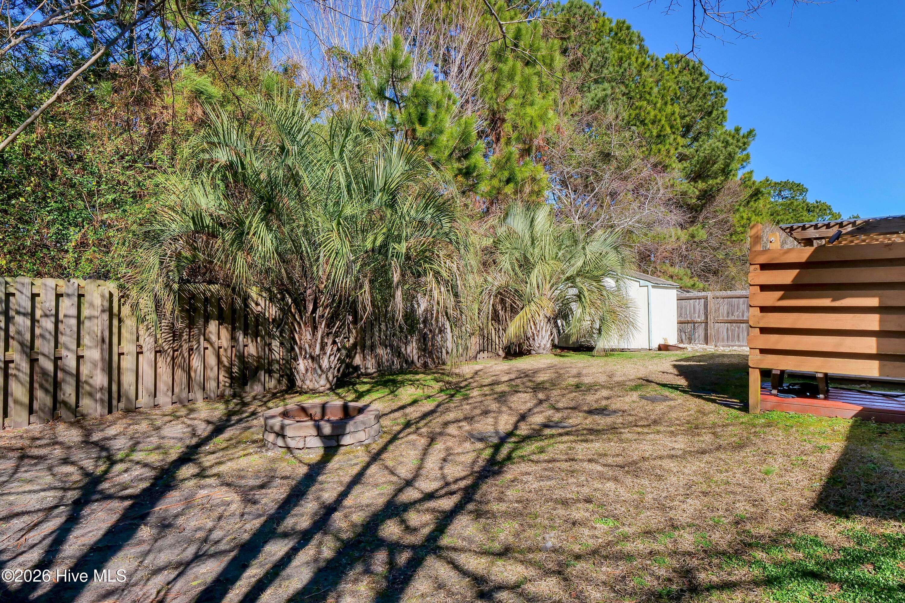 100552082 | Photo 27