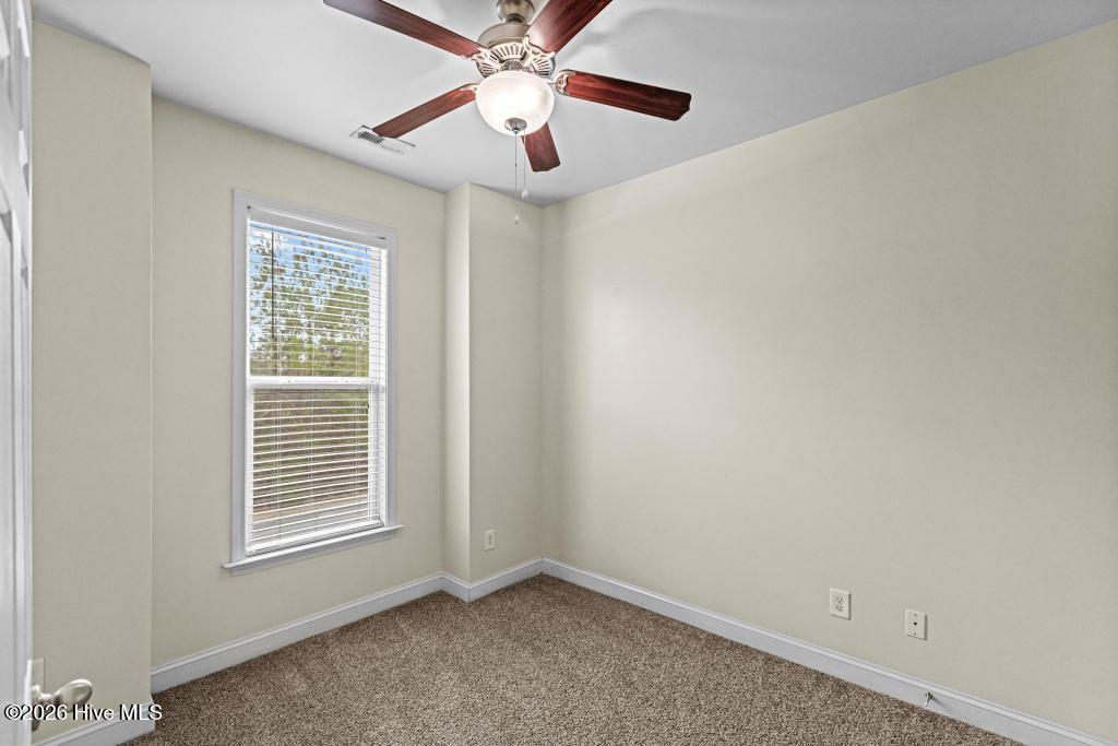 100558554 | Photo 19