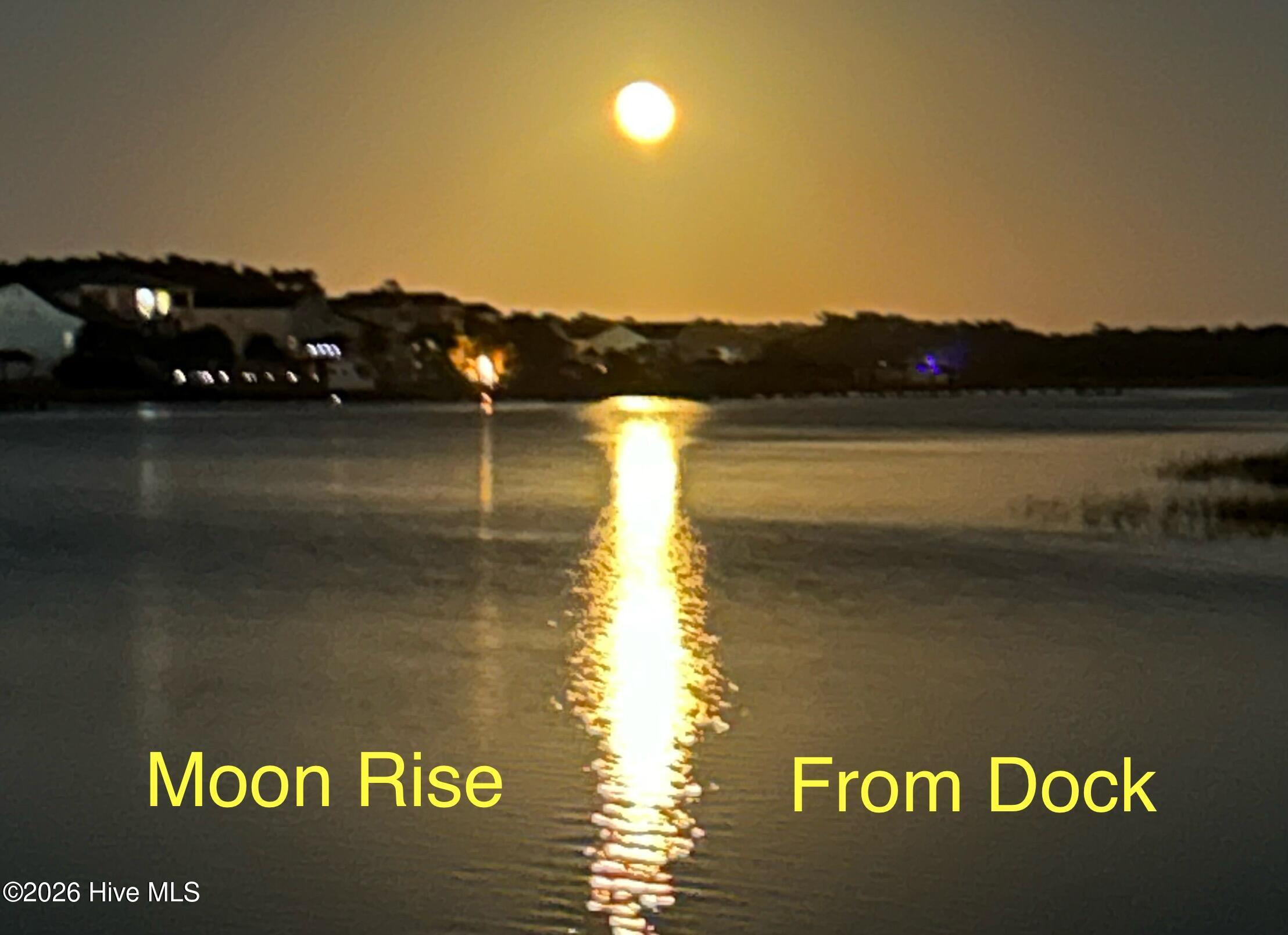 100553308 | Photo 55