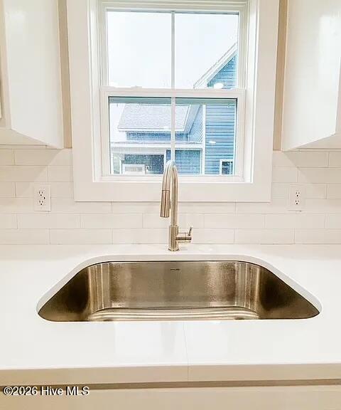 100568667 | Photo 17